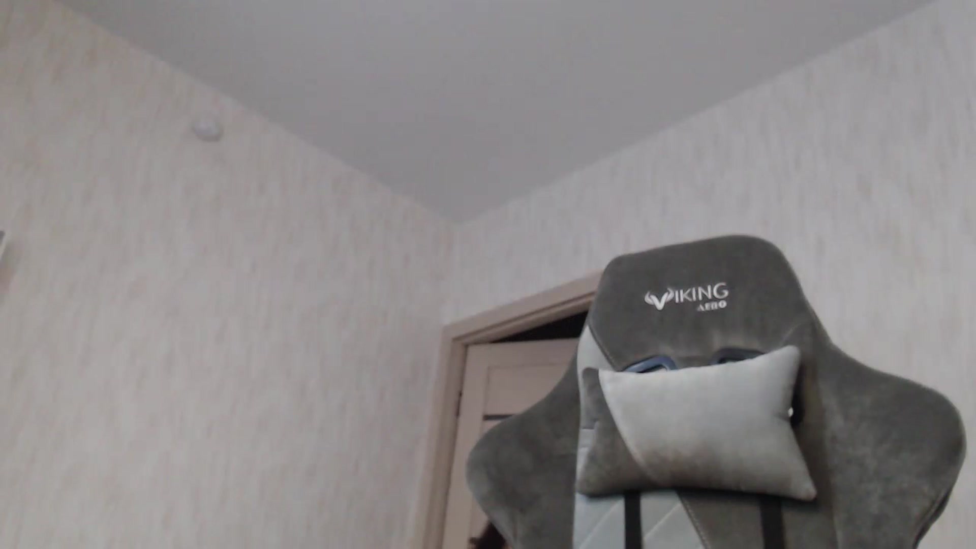 Gallery image thumbnail from BitsyMia's myfreecams stream on, 12/05/2022, 05:18 image 5 of 20