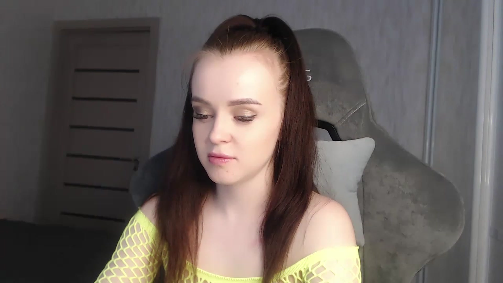 Gallery image thumbnail from BitsyMia's myfreecams stream on, 01/20/2023, 09:05 image 2 of 20