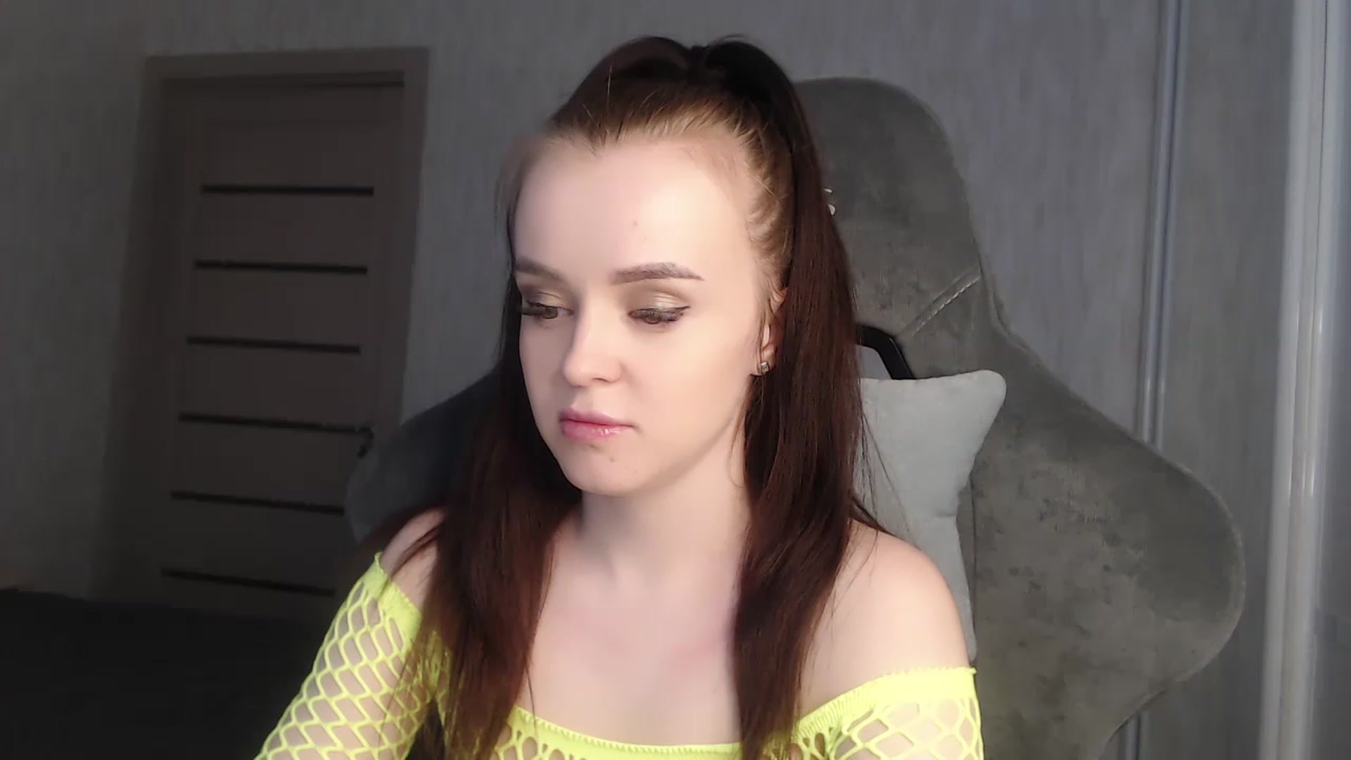 Gallery image thumbnail from BitsyMia's myfreecams stream on, 01/20/2023, 09:05 image 1 of 20