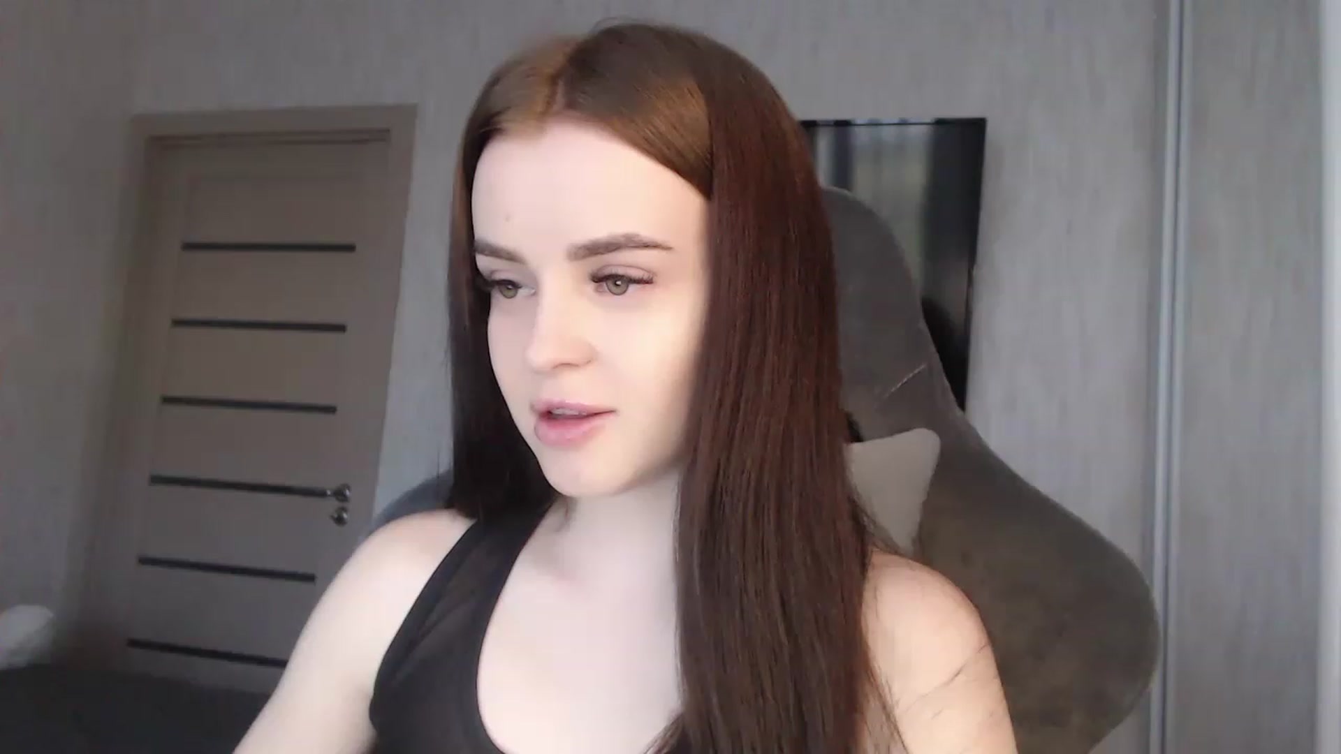 Gallery image thumbnail from BitsyMia's myfreecams stream on, 06/19/2023, 03:45 image 3 of 20
