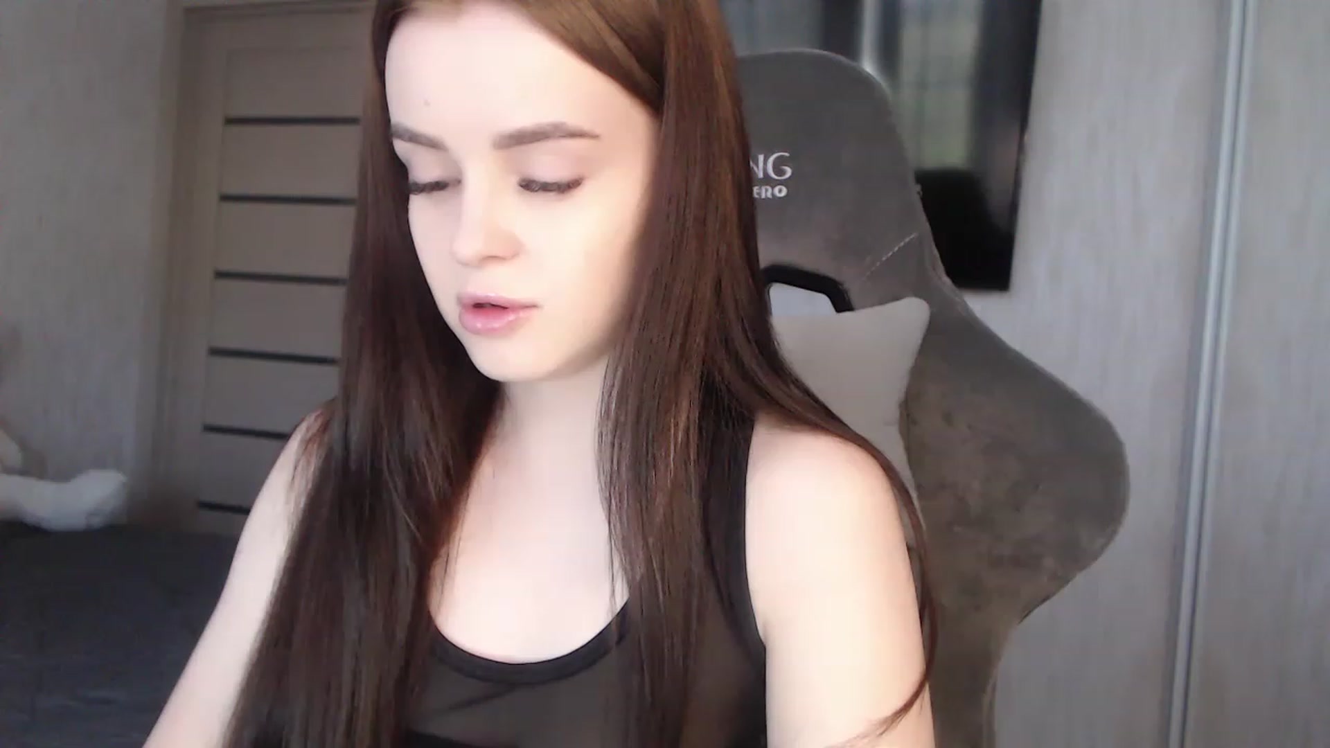 Gallery image thumbnail from BitsyMia's myfreecams stream on, 06/19/2023, 03:45 image 9 of 20