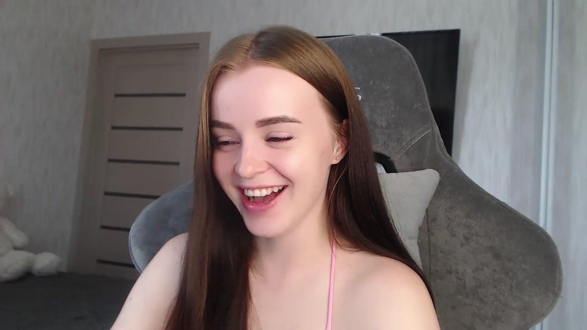 Gallery image thumbnail from BitsyMia's myfreecams stream on, 07/18/2023, 06:57 image 17 of 20