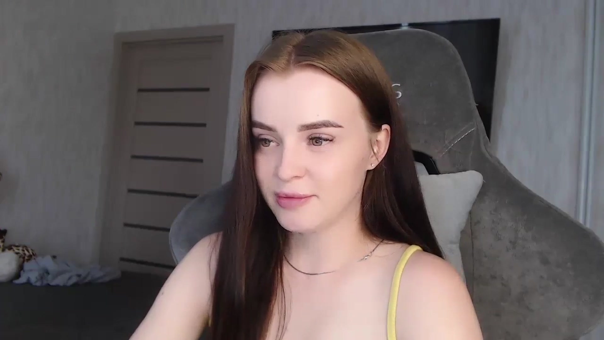 Gallery image thumbnail from BitsyMia's myfreecams stream on, 07/29/2023, 06:56 image 10 of 20