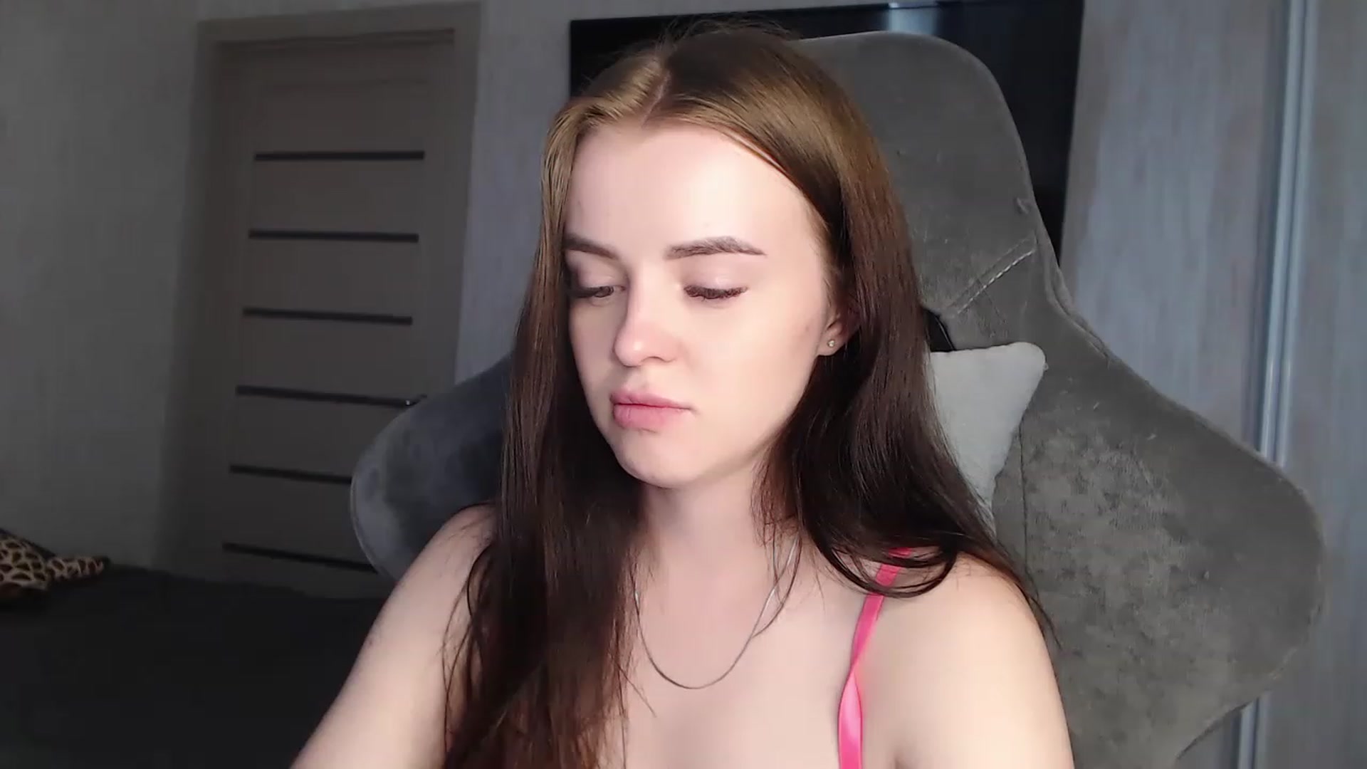 Gallery image thumbnail from BitsyMia's myfreecams stream on, 07/31/2023, 06:42 image 6 of 20
