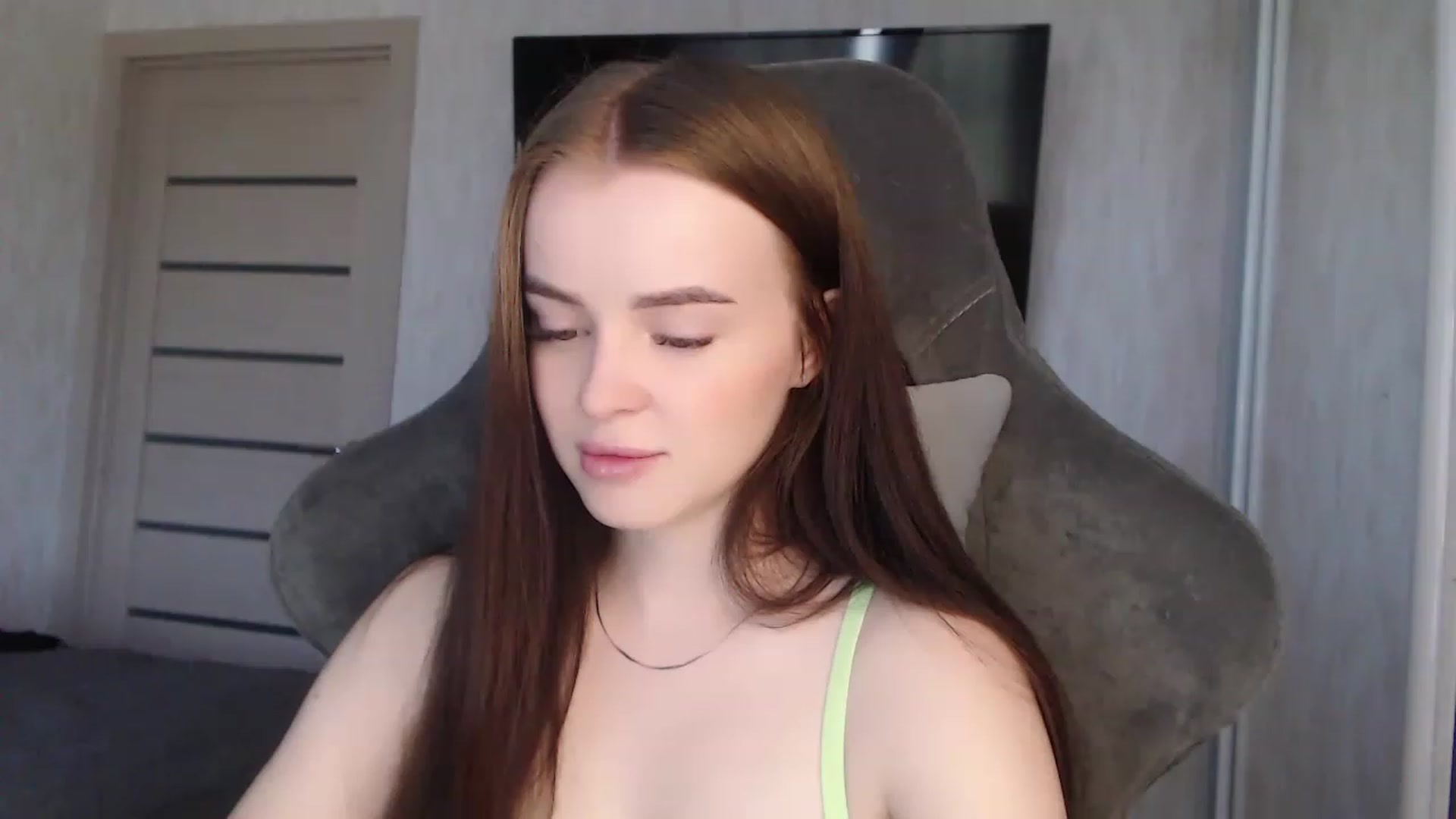 Gallery image thumbnail from BitsyMia's myfreecams stream on, 08/09/2023, 05:07 image 18 of 20