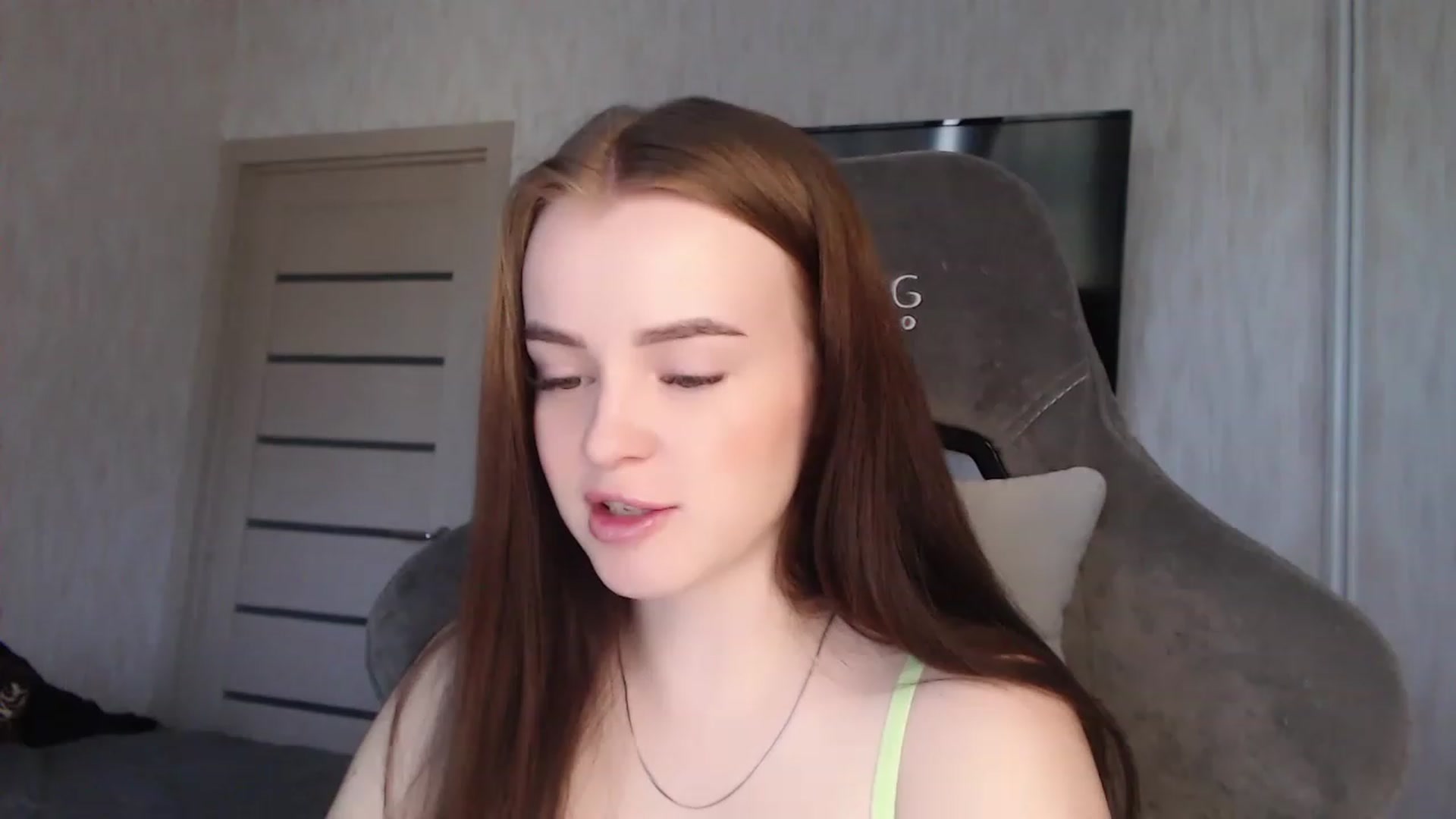Gallery image thumbnail from BitsyMia's myfreecams stream on, 08/09/2023, 05:07 image 6 of 20