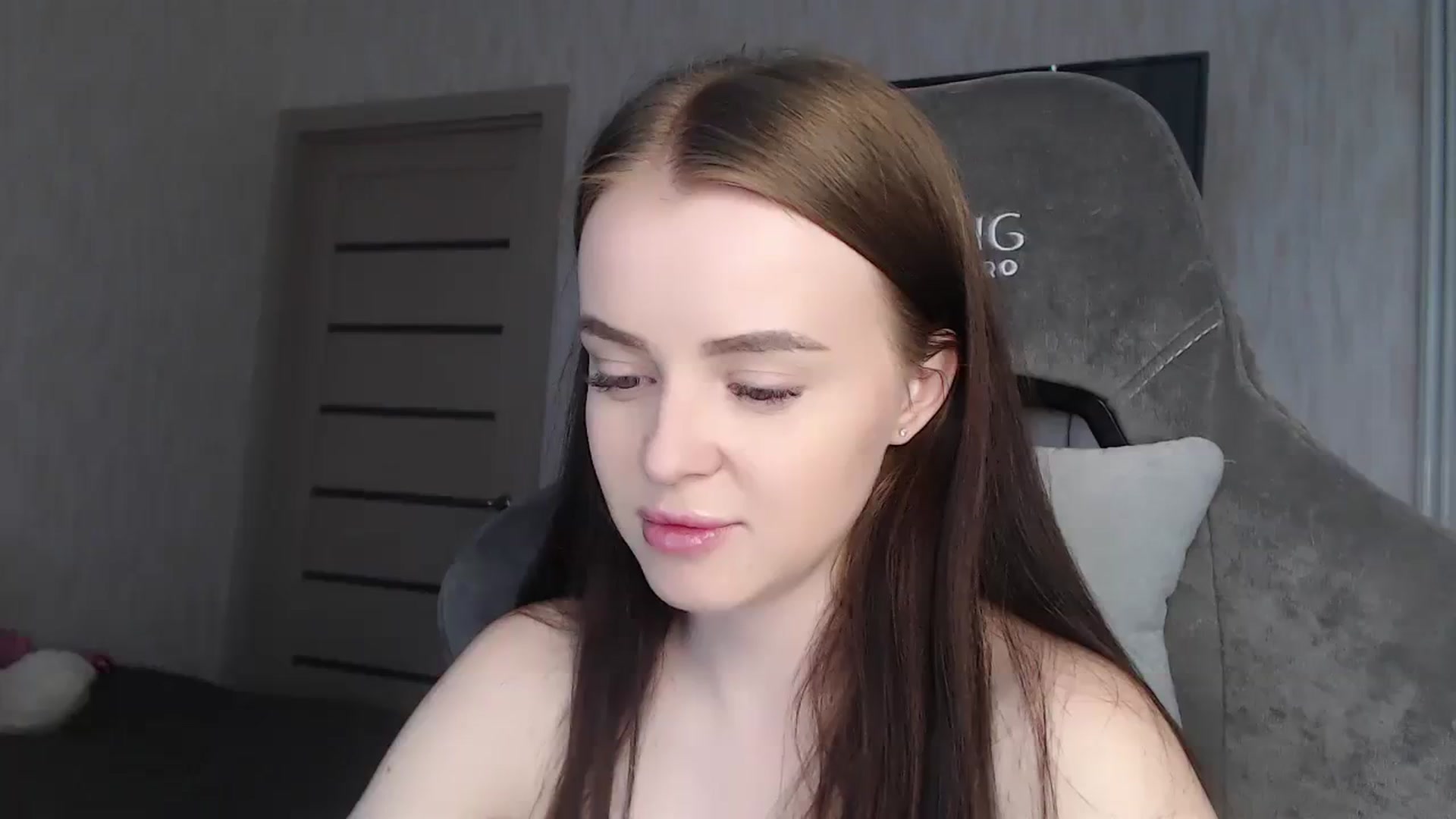 Gallery image thumbnail from BitsyMia's myfreecams stream on, 08/20/2023, 06:13 image 9 of 20