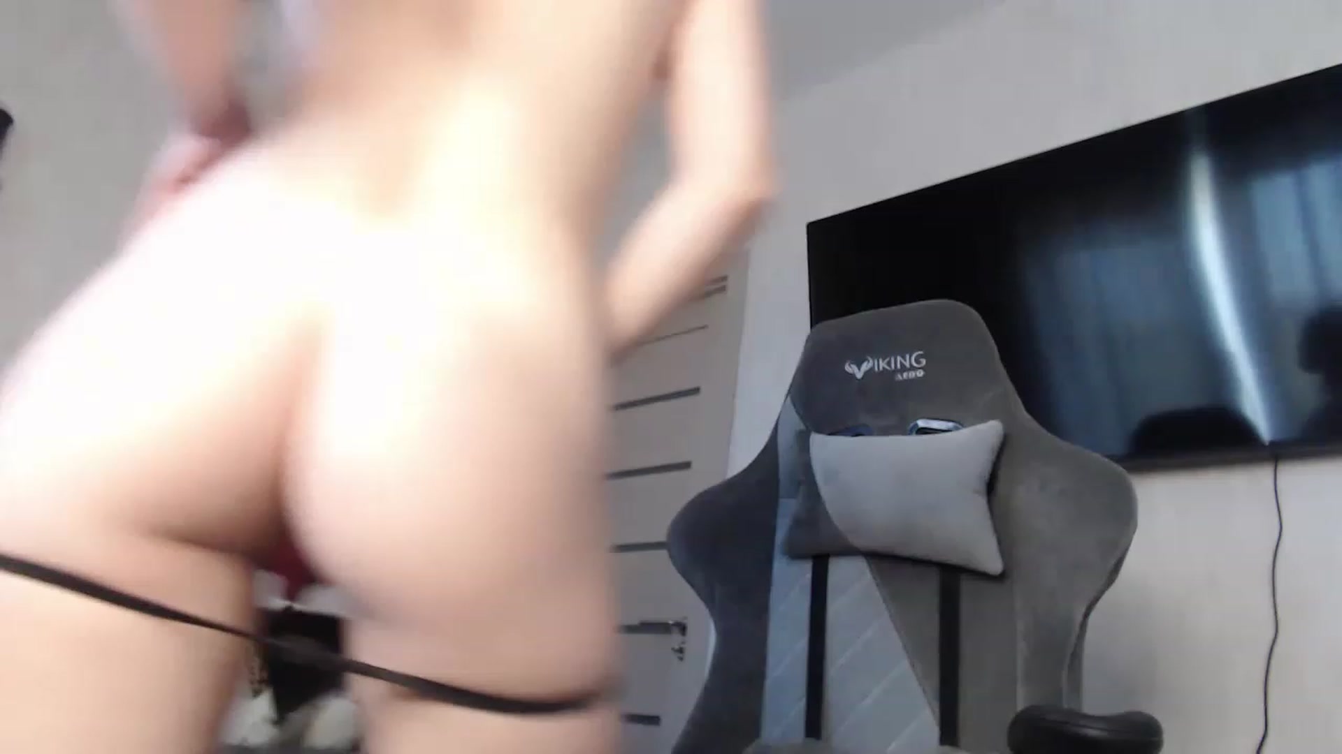 Gallery image thumbnail from BitsyMia's myfreecams stream on, 08/23/2023, 05:38 image 4 of 20