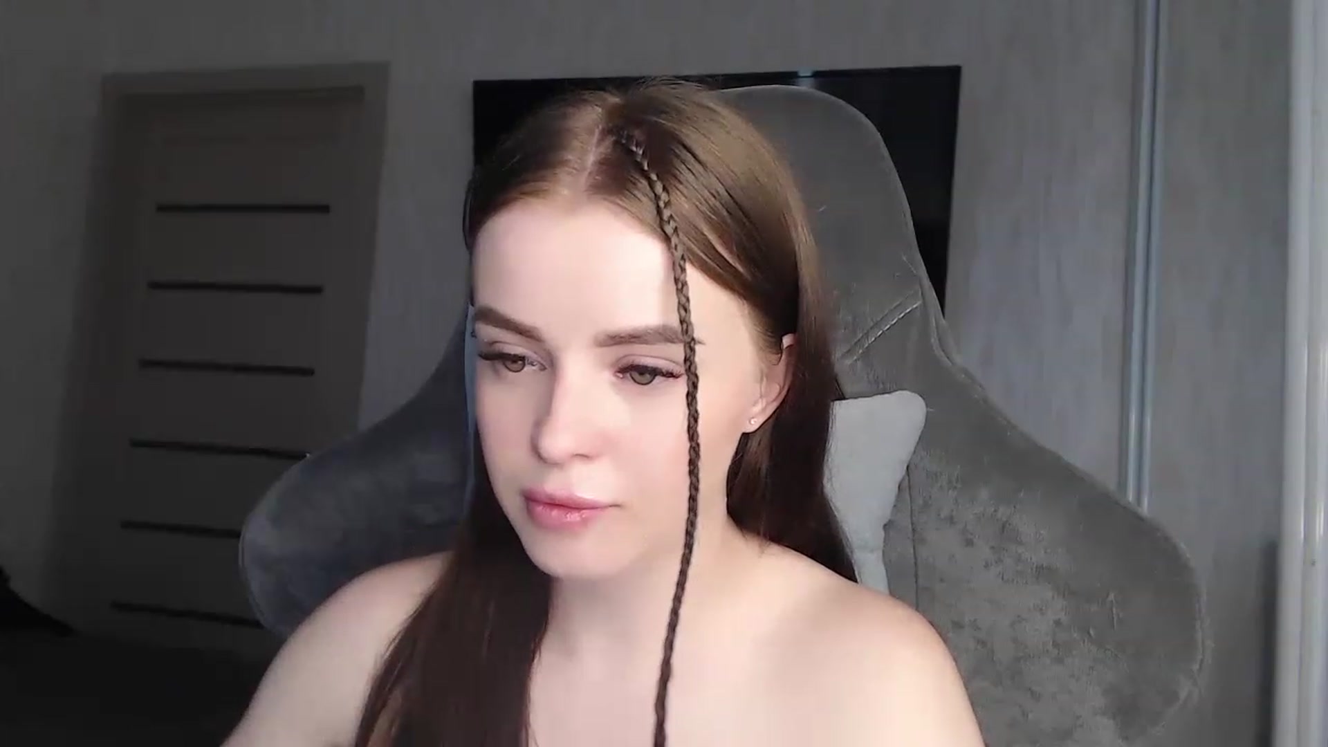 Gallery image thumbnail from BitsyMia's myfreecams stream on, 08/26/2023, 06:05 image 16 of 20