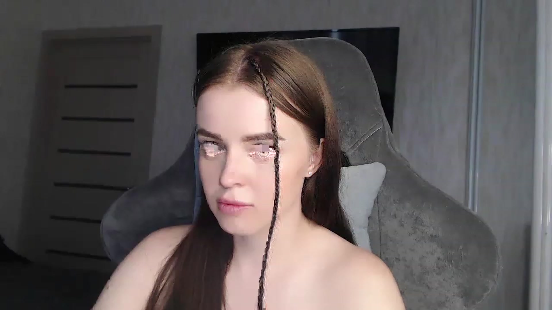Gallery image thumbnail from BitsyMia's myfreecams stream on, 08/26/2023, 06:05 image 15 of 20