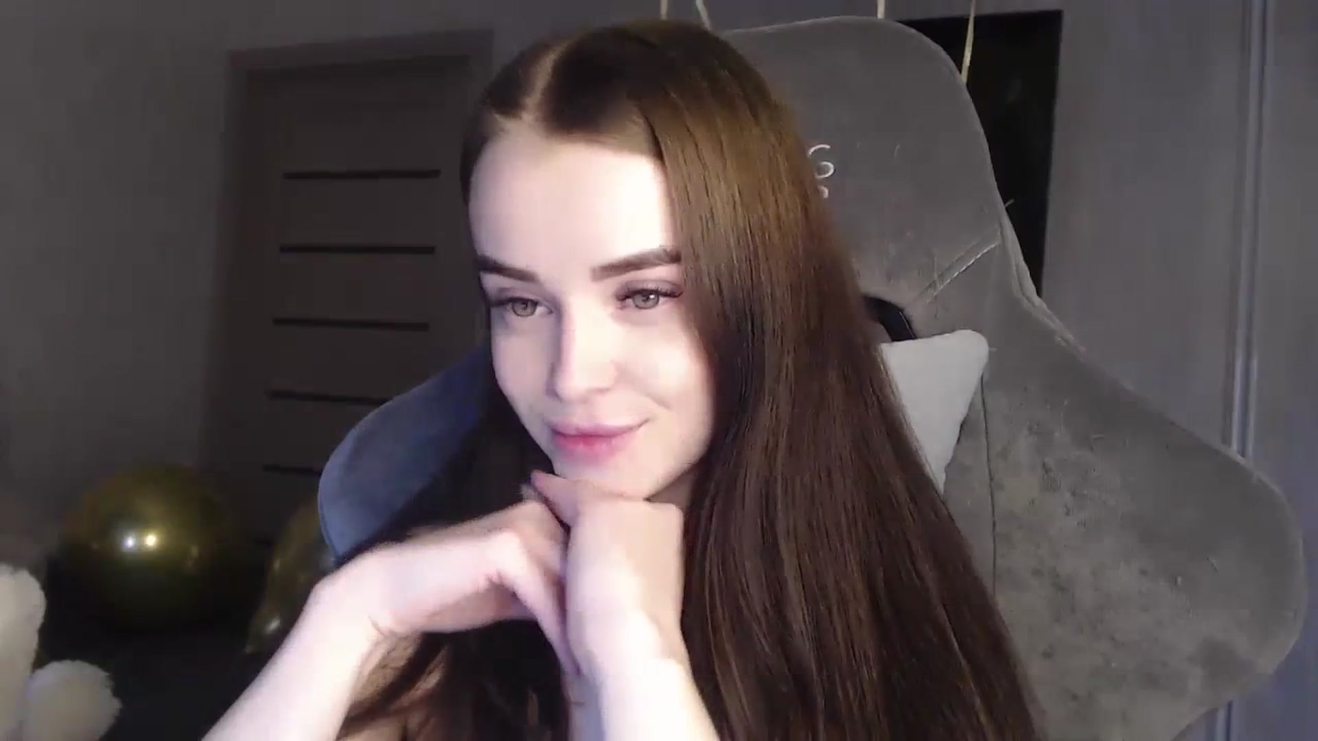 Gallery image thumbnail from BitsyMia's myfreecams stream on, 10/12/2023, 06:44 image 19 of 20