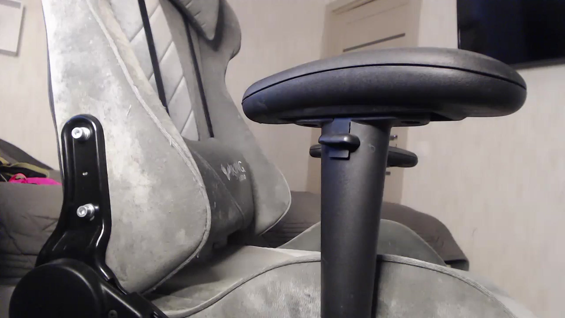 Gallery image thumbnail from BitsyMia's myfreecams stream on, 10/13/2023, 05:39 image 4 of 20