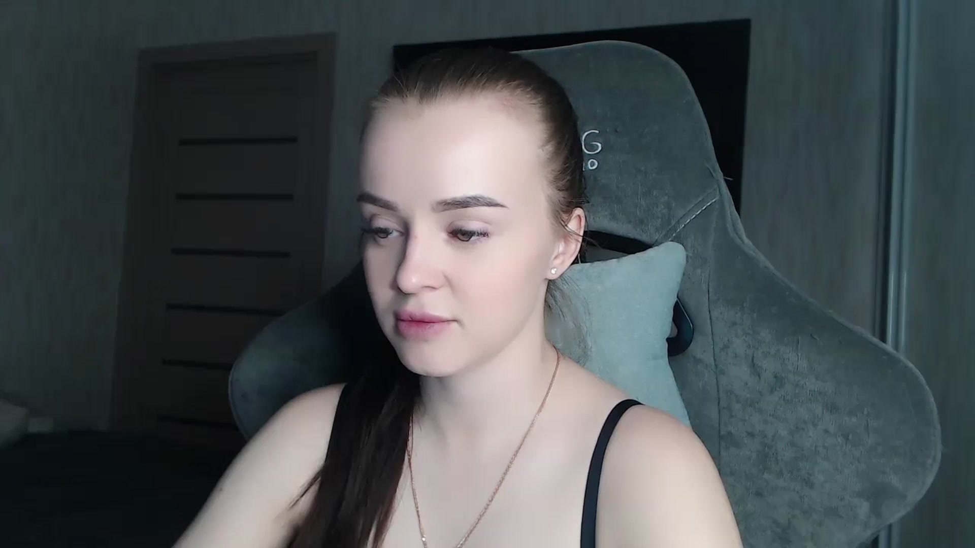 Gallery image thumbnail from BitsyMia's myfreecams stream on, 10/30/2023, 05:03 image 20 of 20