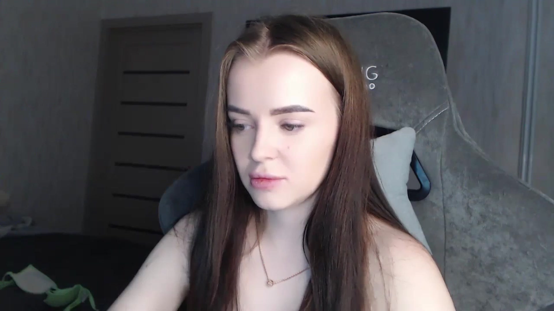 Gallery image thumbnail from BitsyMia's myfreecams stream on, 11/06/2023, 06:10 image 19 of 20