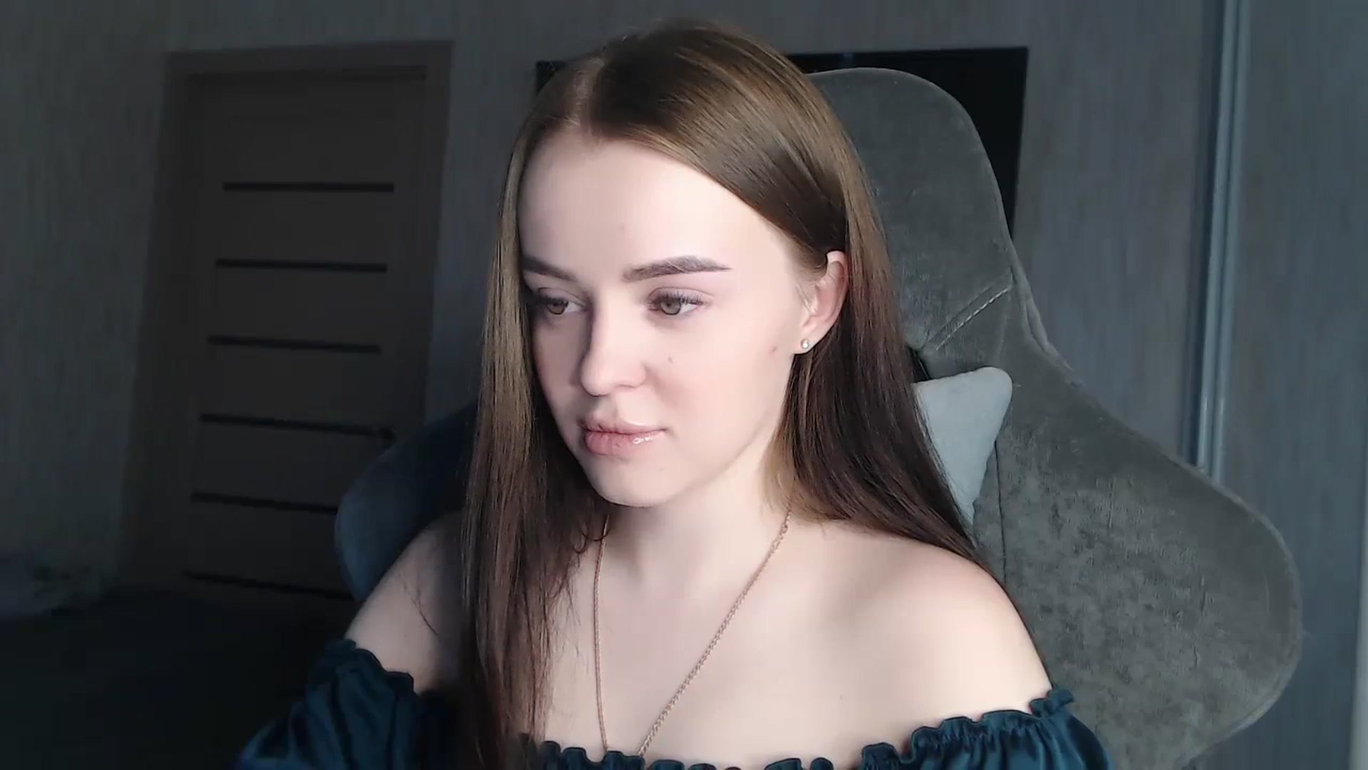 Gallery image thumbnail from BitsyMia's myfreecams stream on, 11/29/2023, 06:04 image 5 of 20