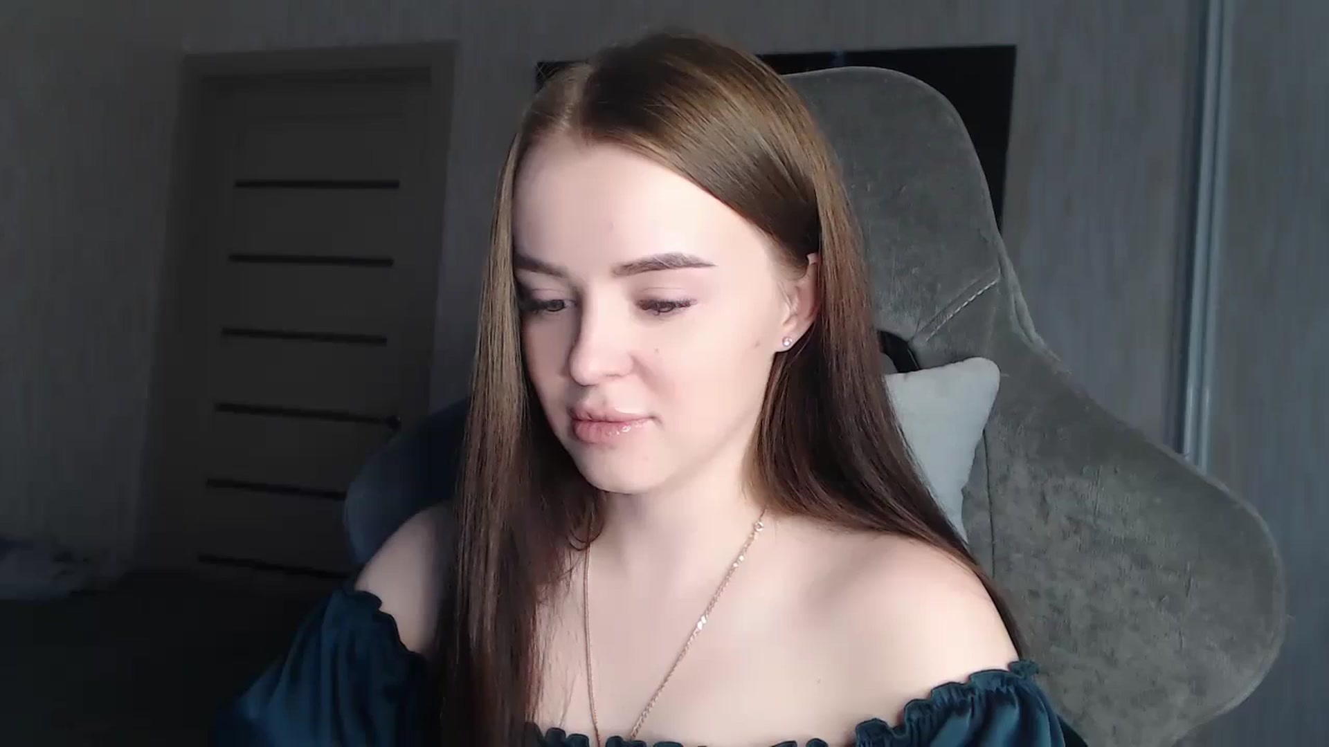 Gallery image thumbnail from BitsyMia's myfreecams stream on, 11/29/2023, 06:04 image 12 of 20