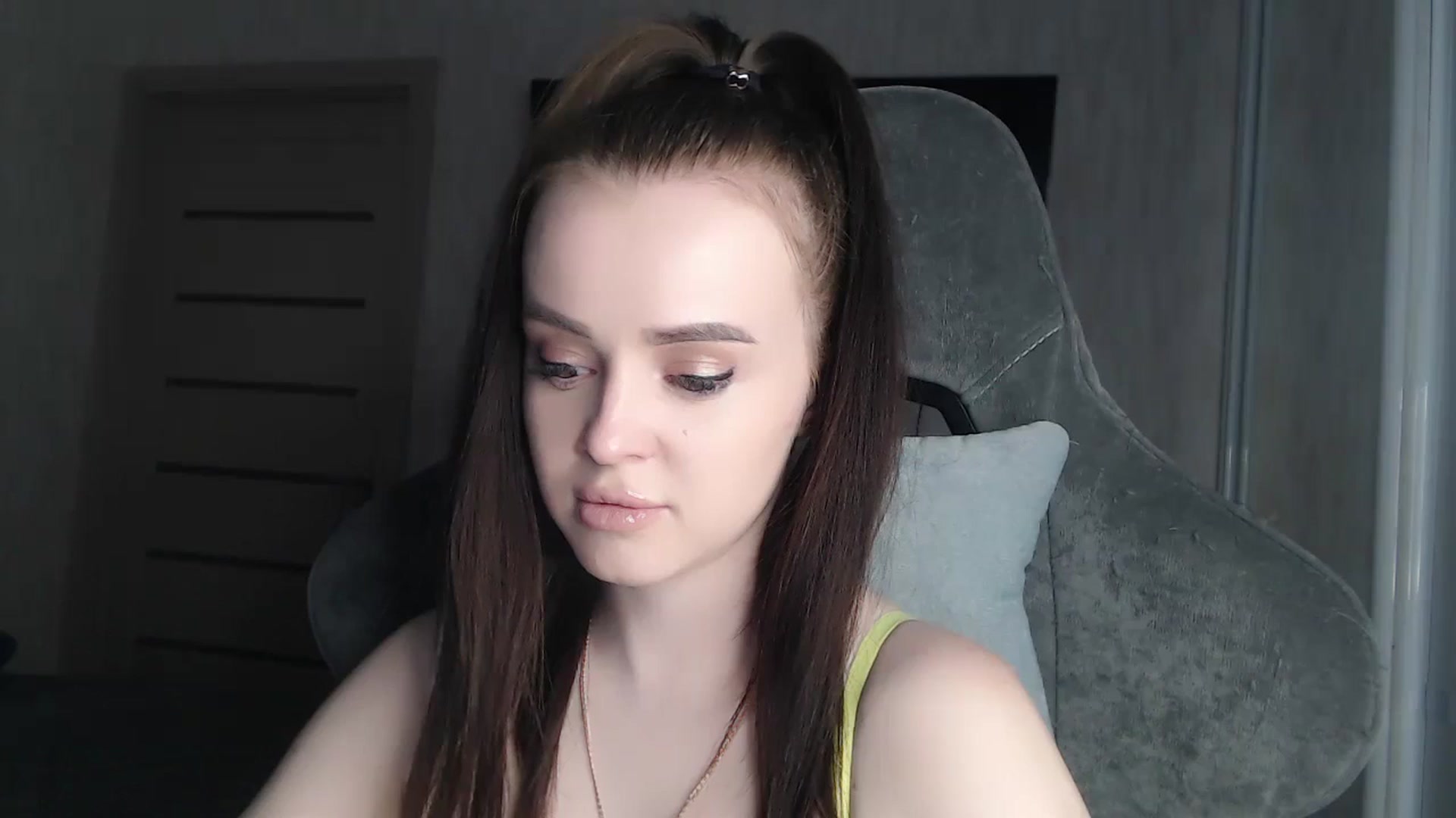 Gallery image thumbnail from BitsyMia's myfreecams stream on, 12/07/2023, 06:02 image 16 of 20