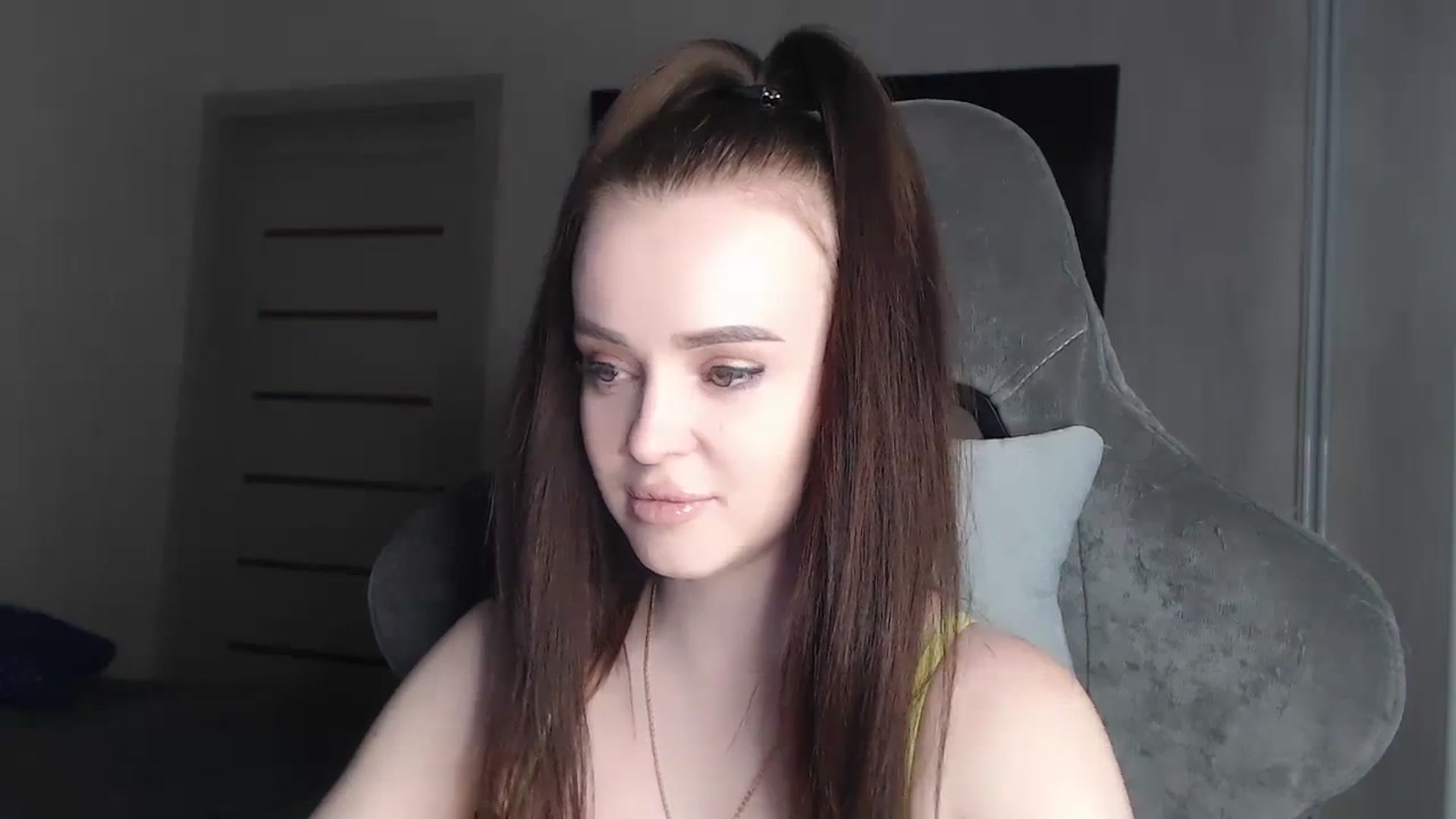 Gallery image thumbnail from BitsyMia's myfreecams stream on, 12/07/2023, 06:02 image 8 of 20