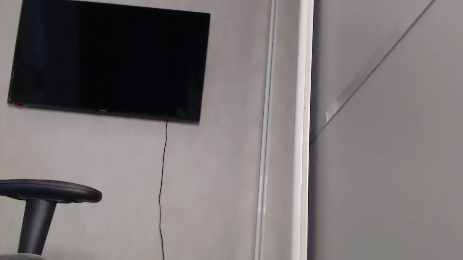 Gallery image thumbnail from BitsyMia's myfreecams stream on, 12/18/2023, 06:02 image 11 of 20