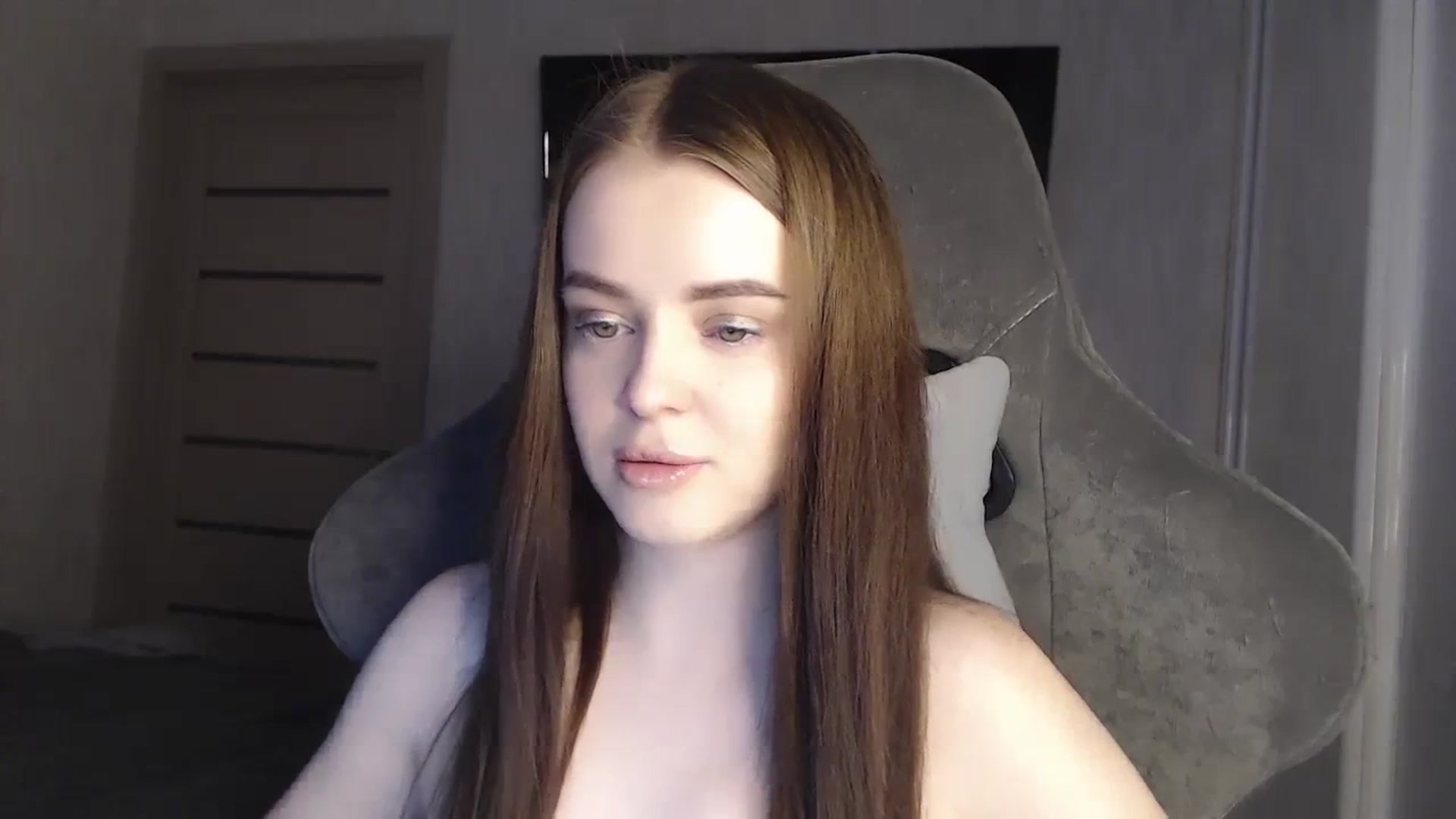 Gallery image thumbnail from BitsyMia's myfreecams stream on, 12/22/2023, 05:58 image 3 of 20