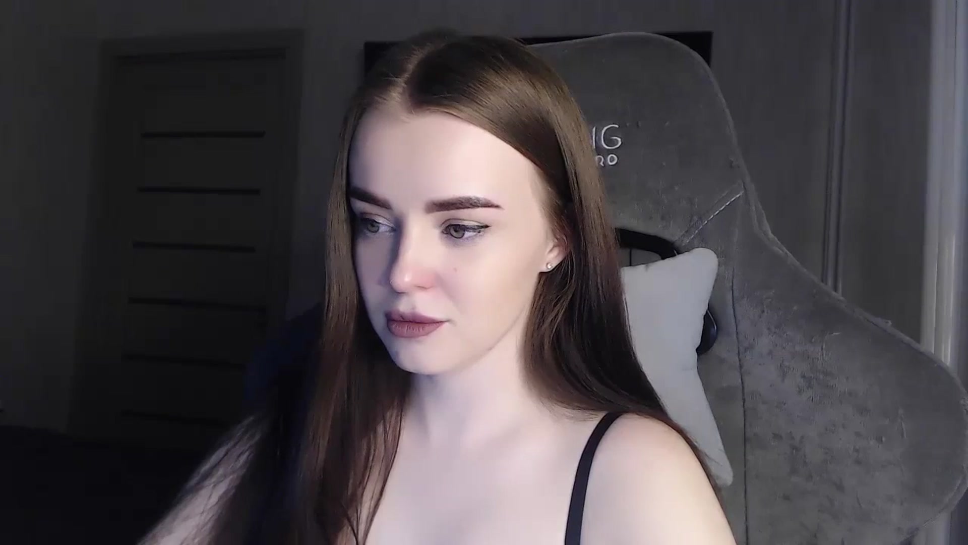 Gallery image thumbnail from BitsyMia's myfreecams stream on, 12/23/2023, 05:14 image 12 of 20