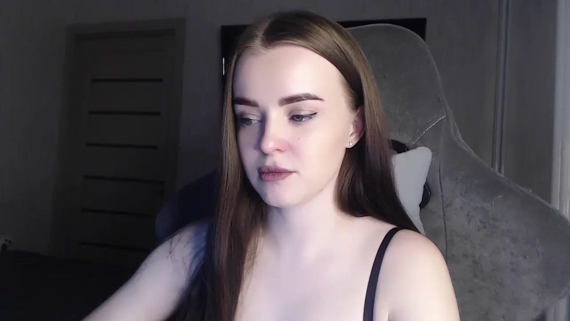Gallery image thumbnail from BitsyMia's myfreecams stream on, 12/23/2023, 05:14 image 20 of 20