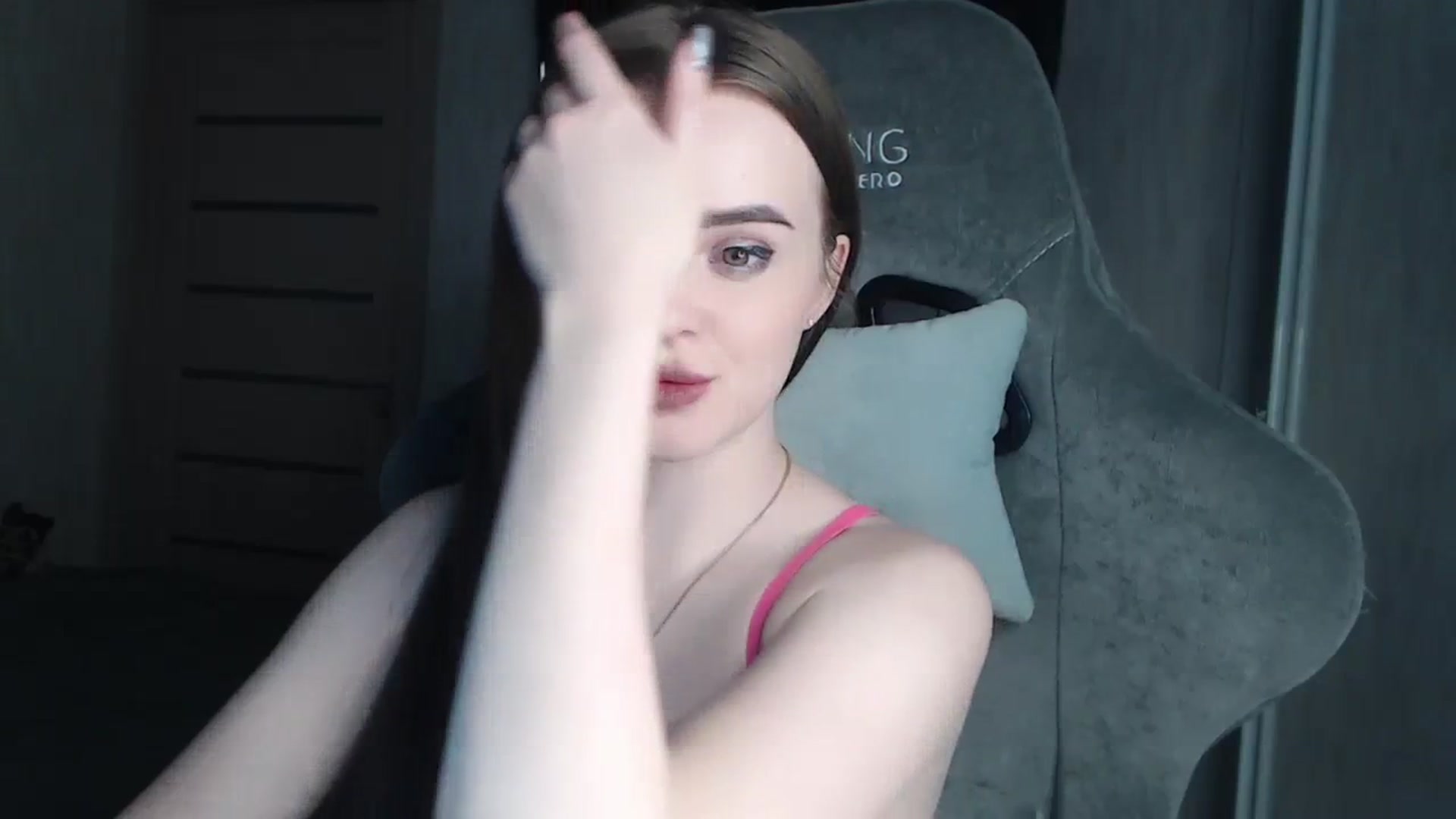 Gallery image thumbnail from BitsyMia's myfreecams stream on, 12/28/2023, 07:04 image 9 of 20