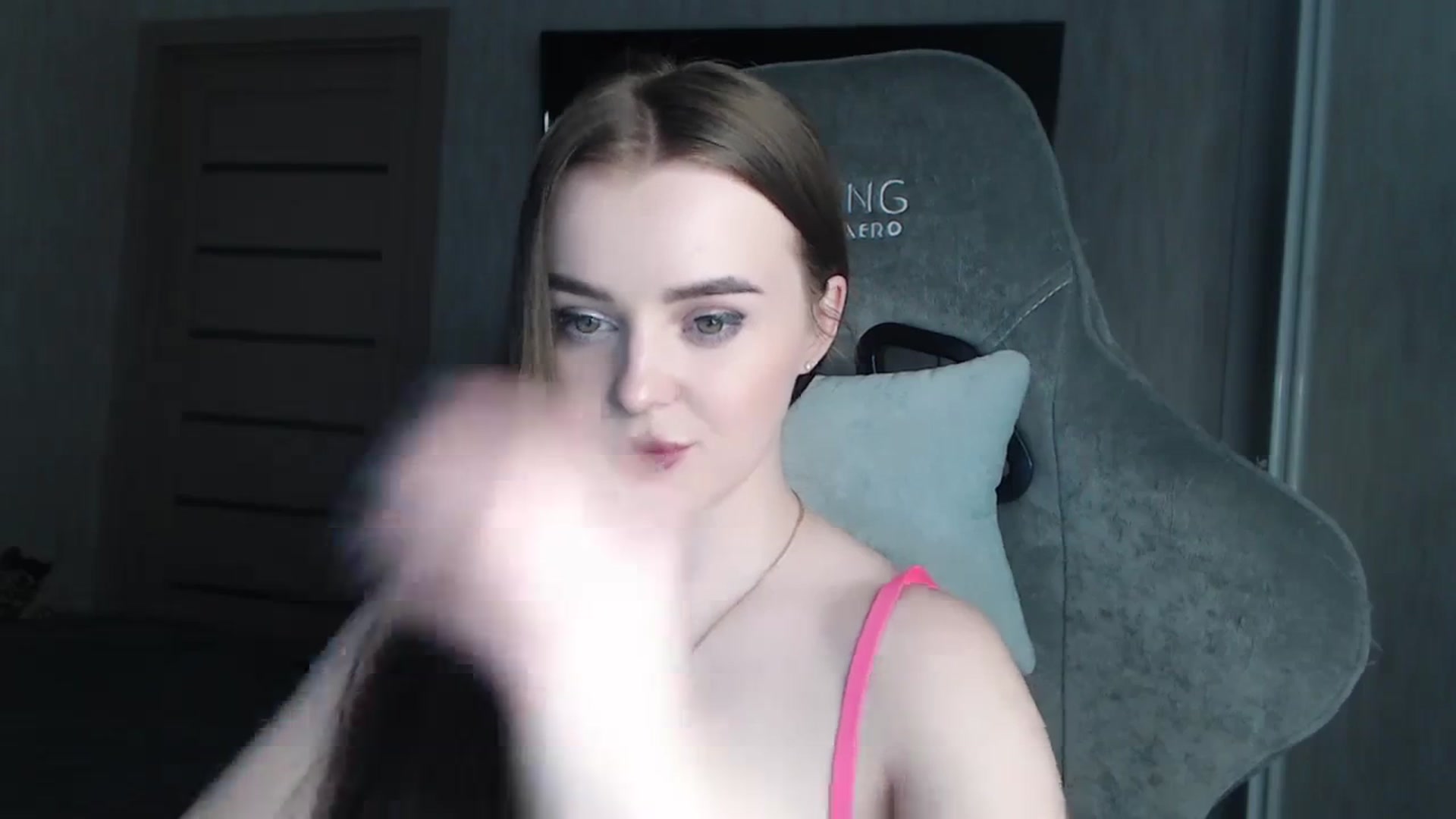 Gallery image thumbnail from BitsyMia's myfreecams stream on, 12/28/2023, 07:04 image 7 of 20