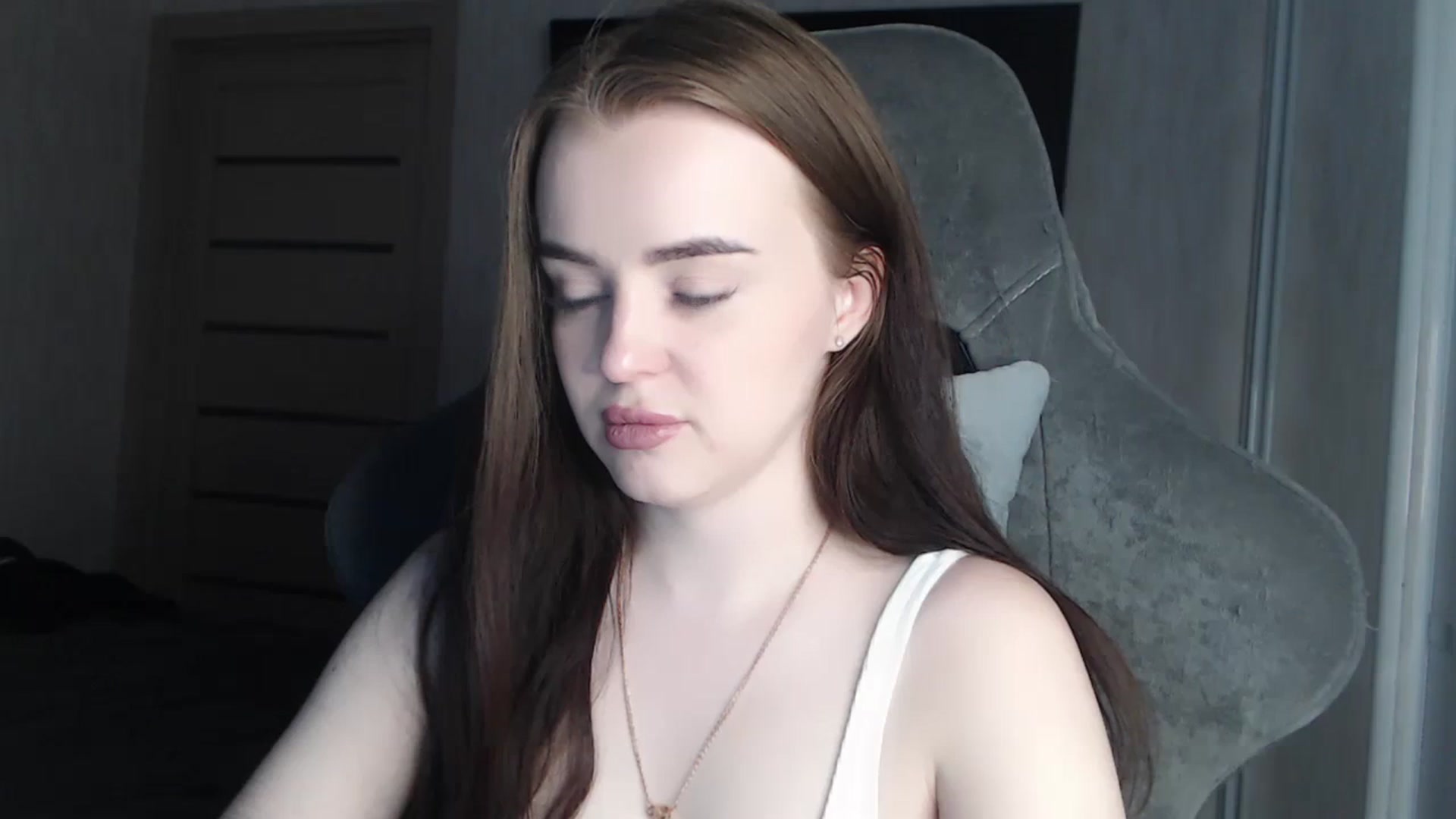 Gallery image thumbnail from BitsyMia's myfreecams stream on, 01/09/2024, 05:08 image 8 of 20