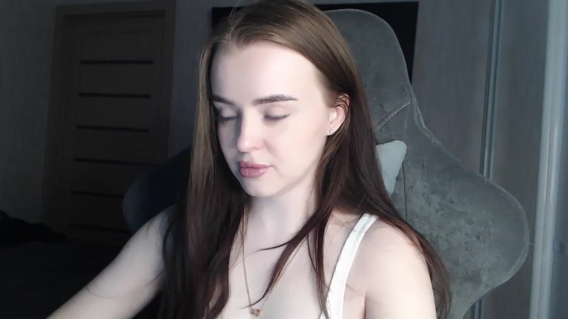Gallery image thumbnail from BitsyMia's myfreecams stream on, 01/09/2024, 05:08 image 6 of 20