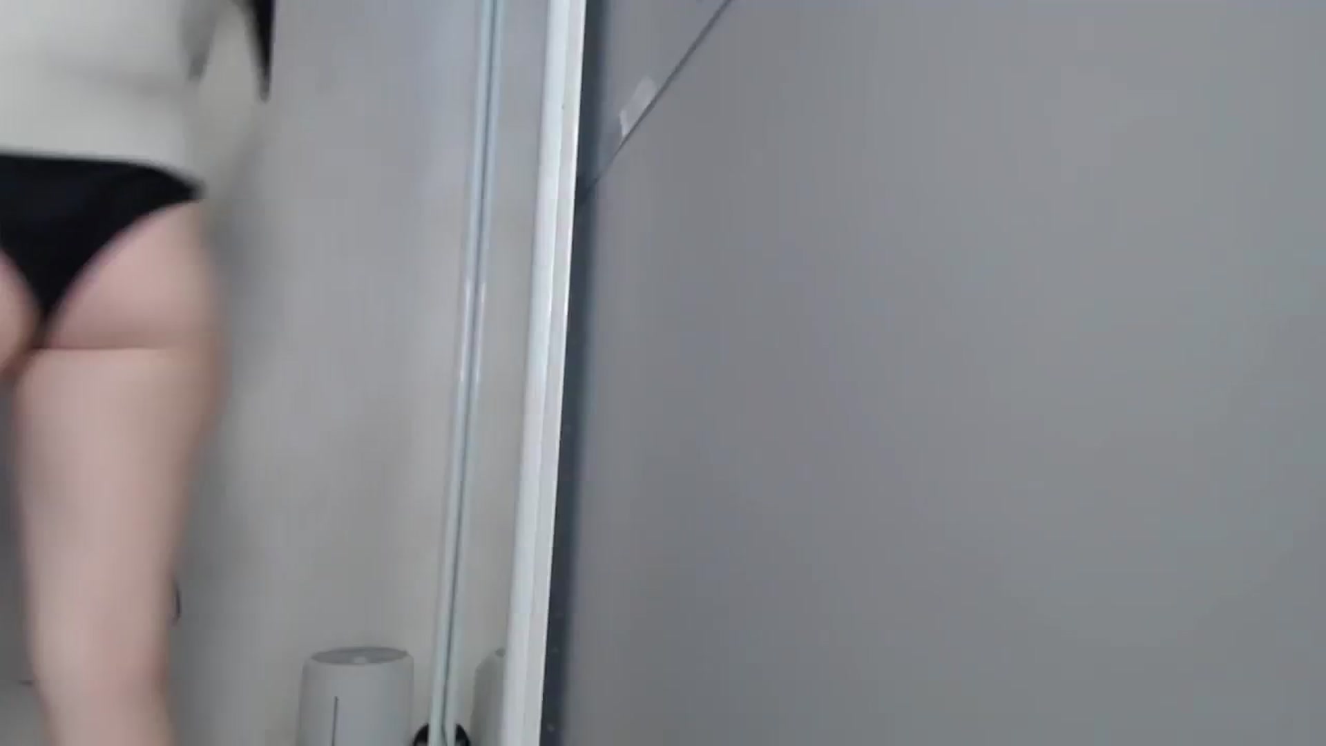 Gallery image thumbnail from BitsyMia's myfreecams stream on, 01/11/2024, 05:37 image 1 of 20