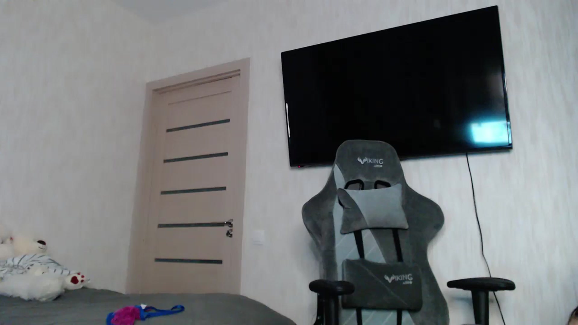 Gallery image thumbnail from BitsyMia's myfreecams stream on, 01/24/2024, 03:58 image 17 of 20