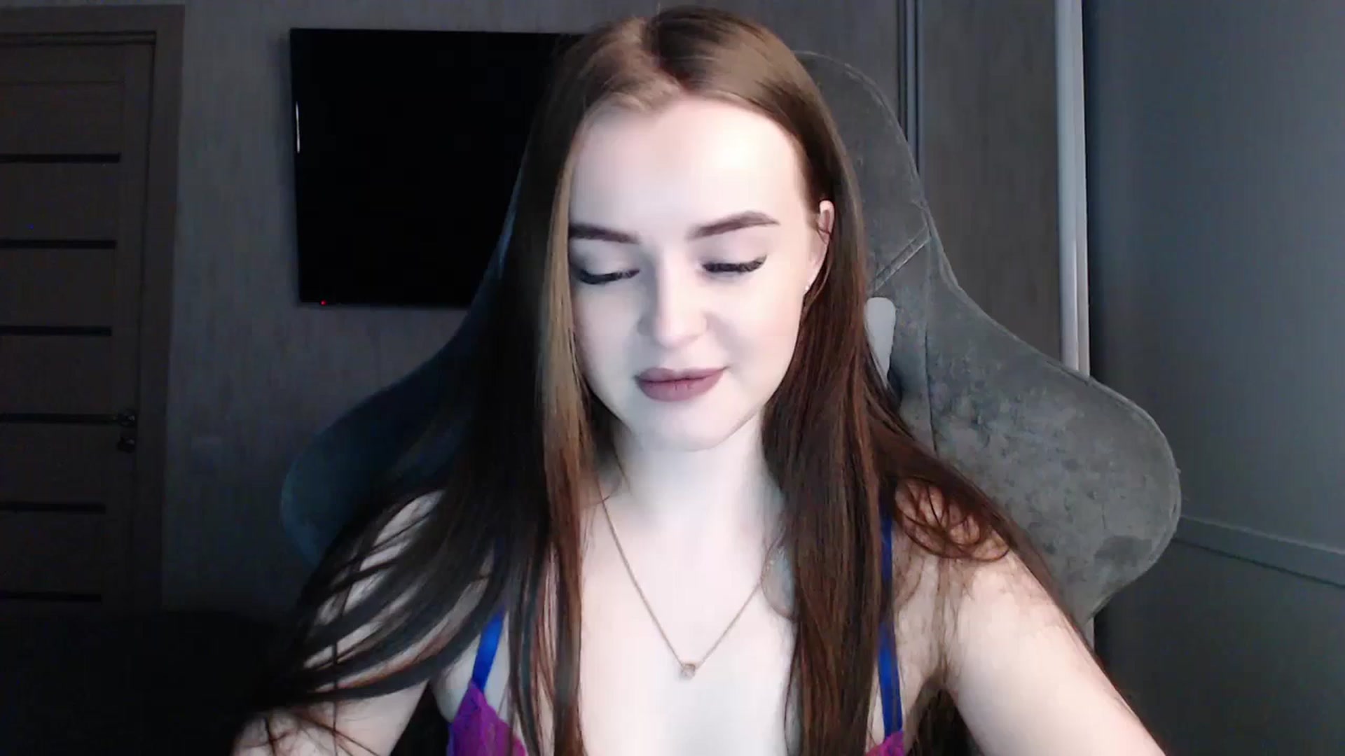 Gallery image thumbnail from BitsyMia's myfreecams stream on, 01/24/2024, 03:58 image 16 of 20