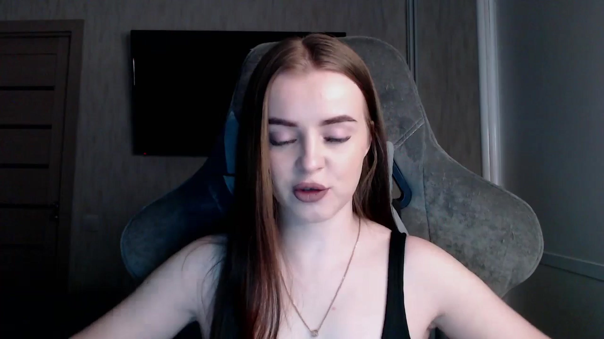 Gallery image thumbnail from BitsyMia's myfreecams stream on, 01/30/2024, 02:32 image 13 of 20