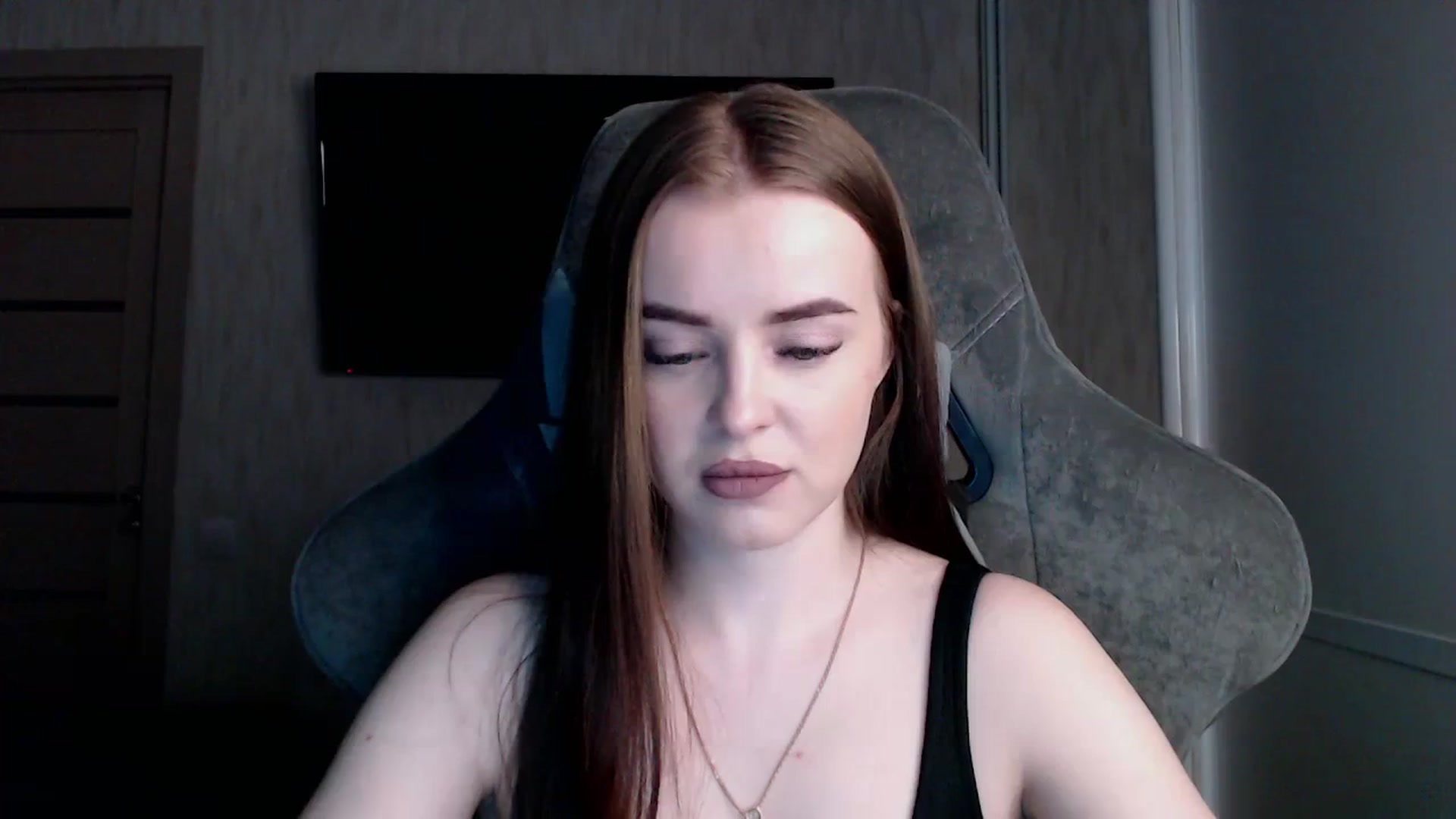 Gallery image thumbnail from BitsyMia's myfreecams stream on, 01/30/2024, 02:32 image 15 of 20