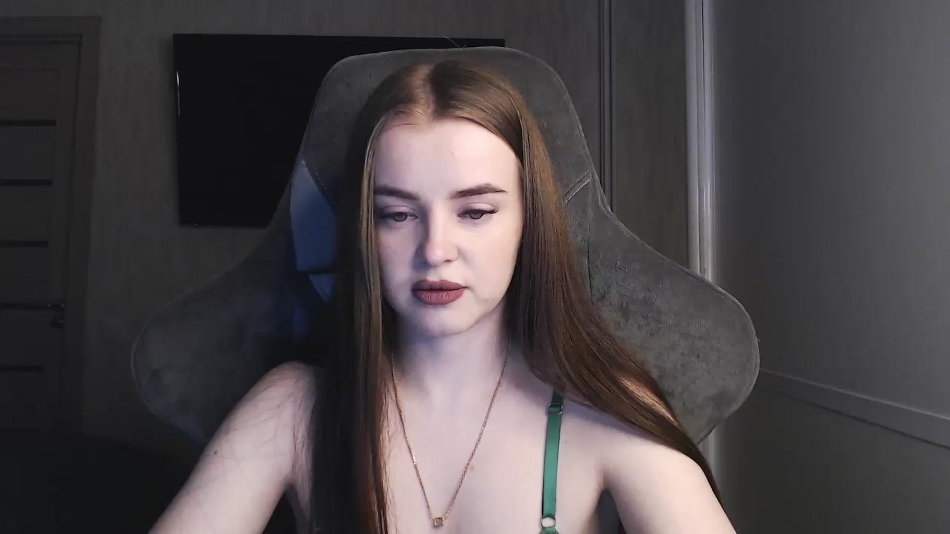 Gallery image thumbnail from BitsyMia's myfreecams stream on, 02/01/2024, 03:01 image 9 of 20