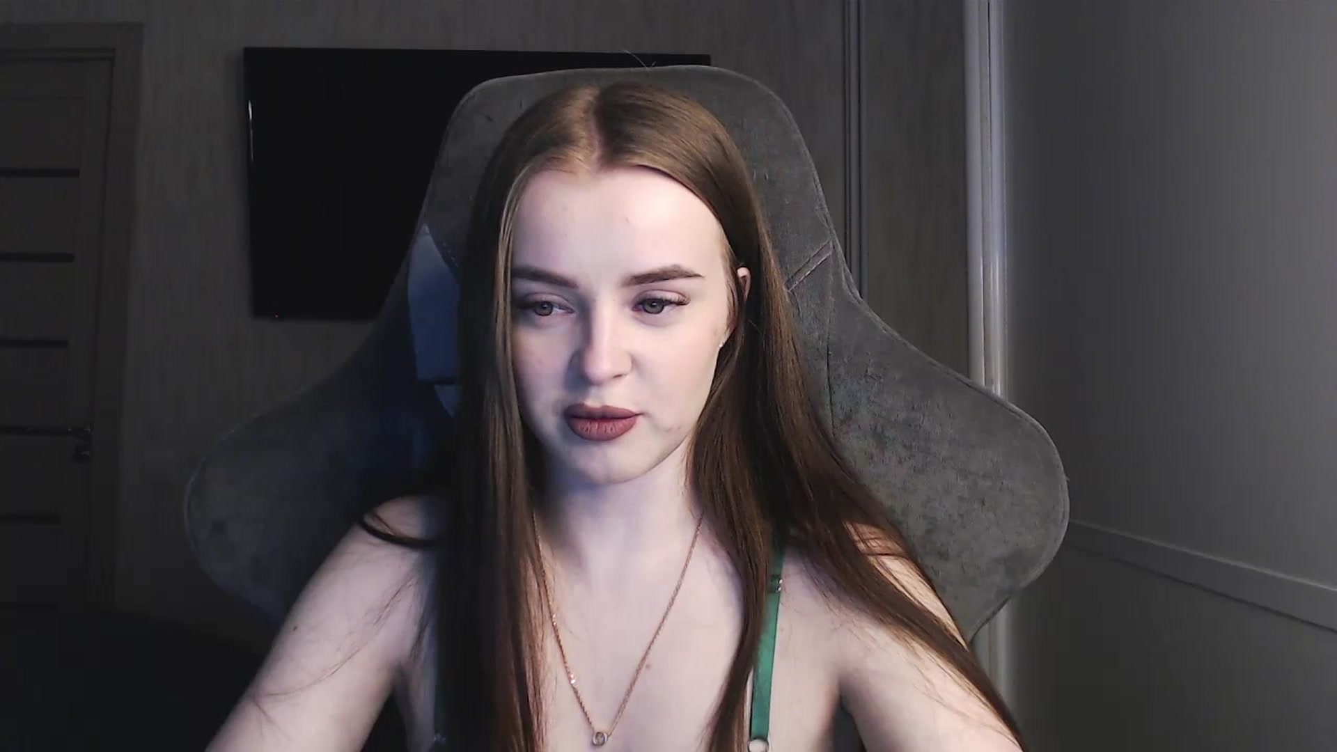 Gallery image thumbnail from BitsyMia's myfreecams stream on, 02/01/2024, 03:01 image 14 of 20