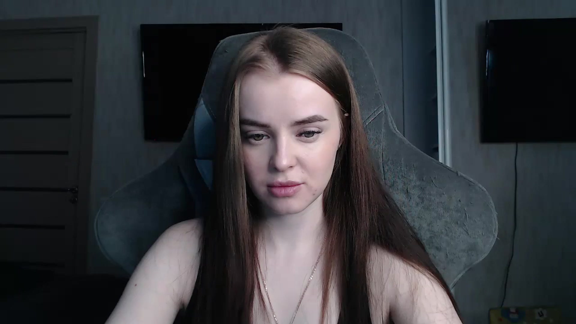 Gallery image thumbnail from BitsyMia's myfreecams stream on, 02/08/2024, 05:31 image 13 of 20