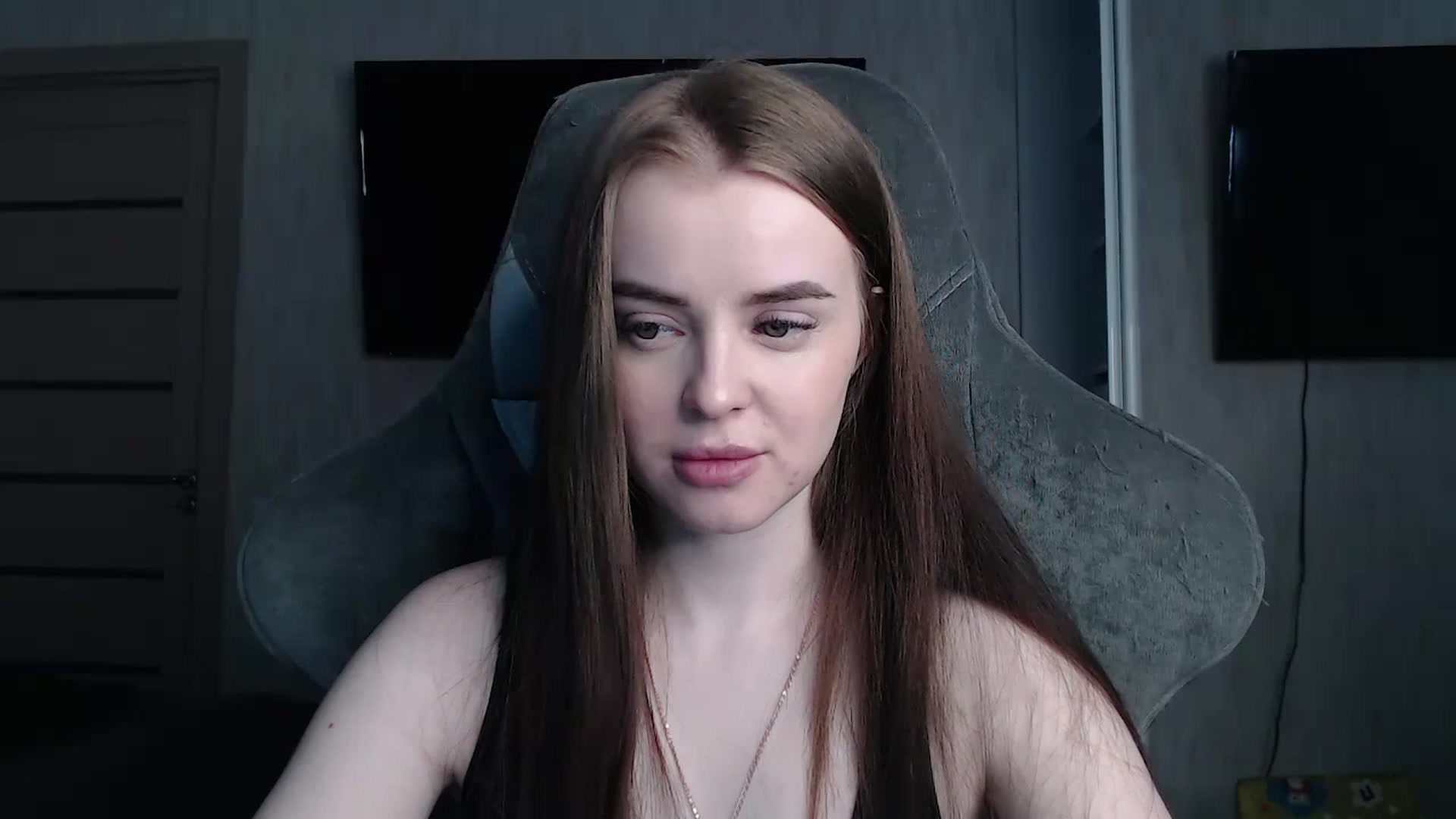 Gallery image thumbnail from BitsyMia's myfreecams stream on, 02/08/2024, 05:31 image 11 of 20