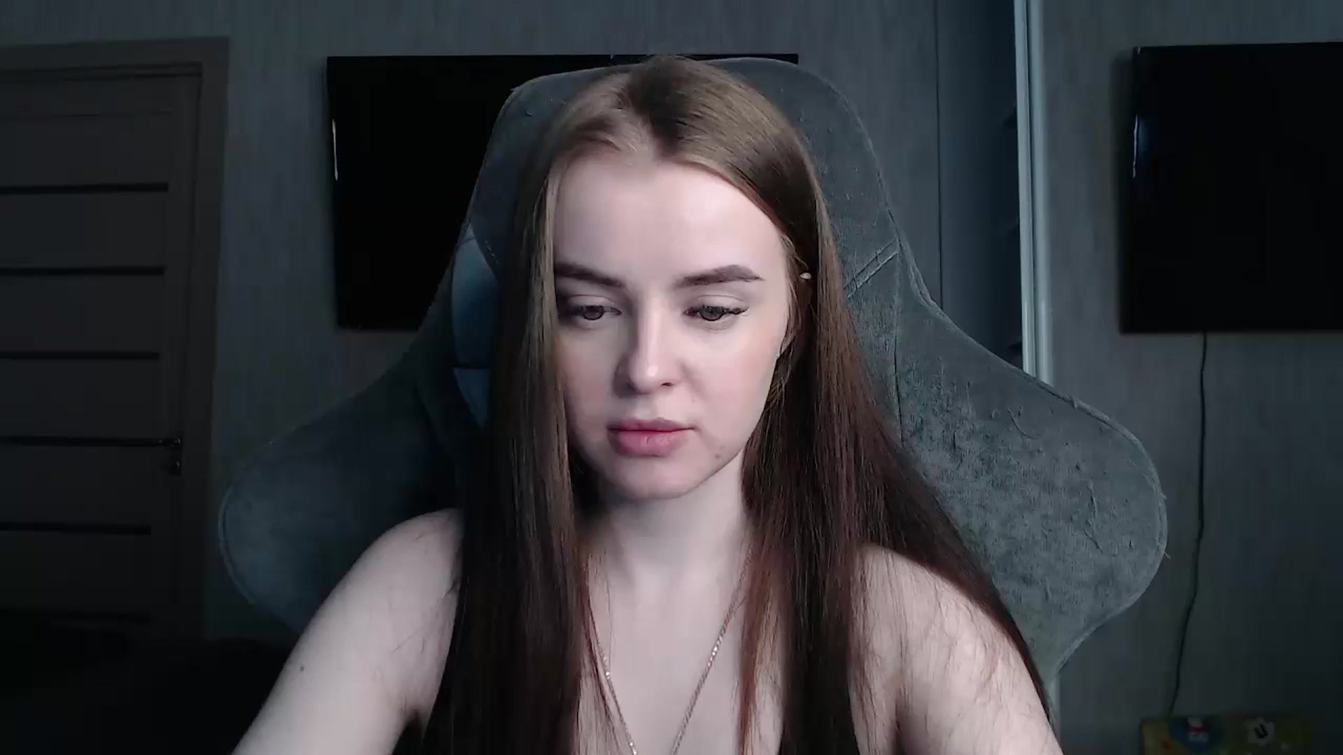 Gallery image thumbnail from BitsyMia's myfreecams stream on, 02/08/2024, 05:31 image 10 of 20