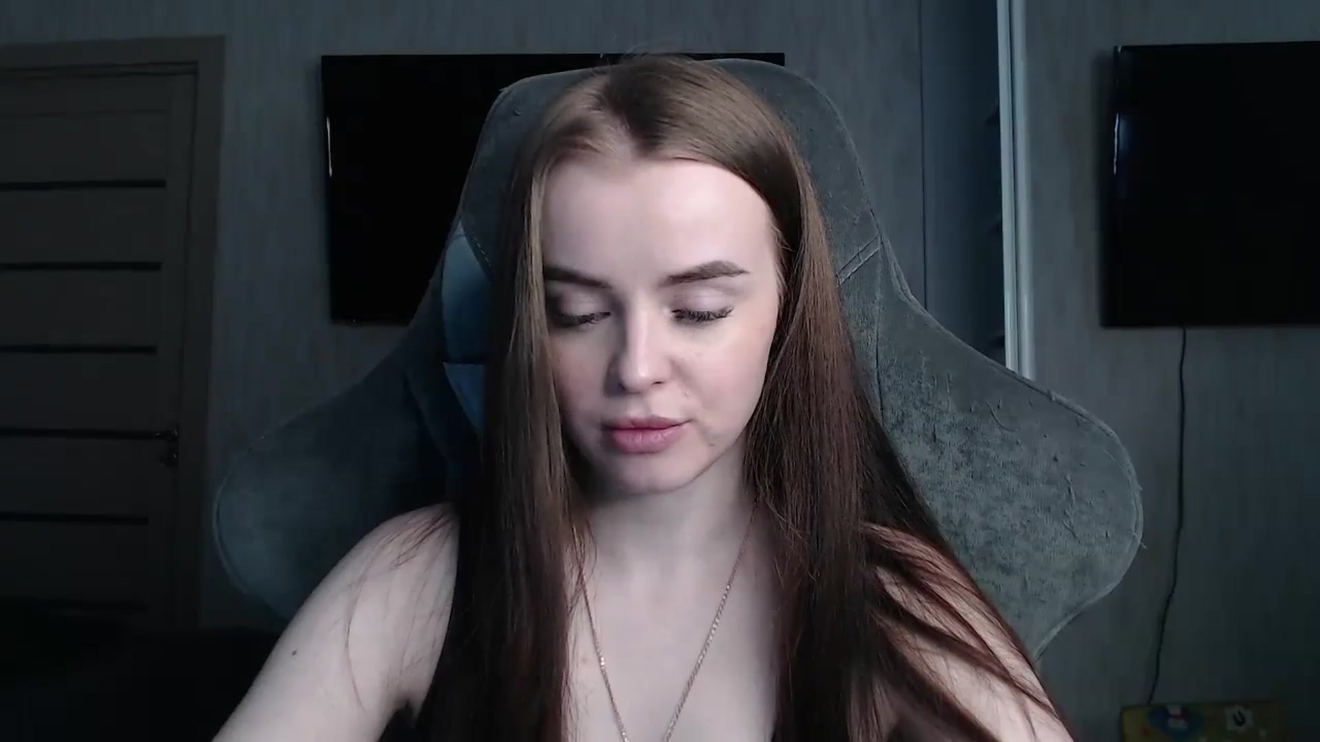 Gallery image thumbnail from BitsyMia's myfreecams stream on, 02/08/2024, 05:31 image 20 of 20