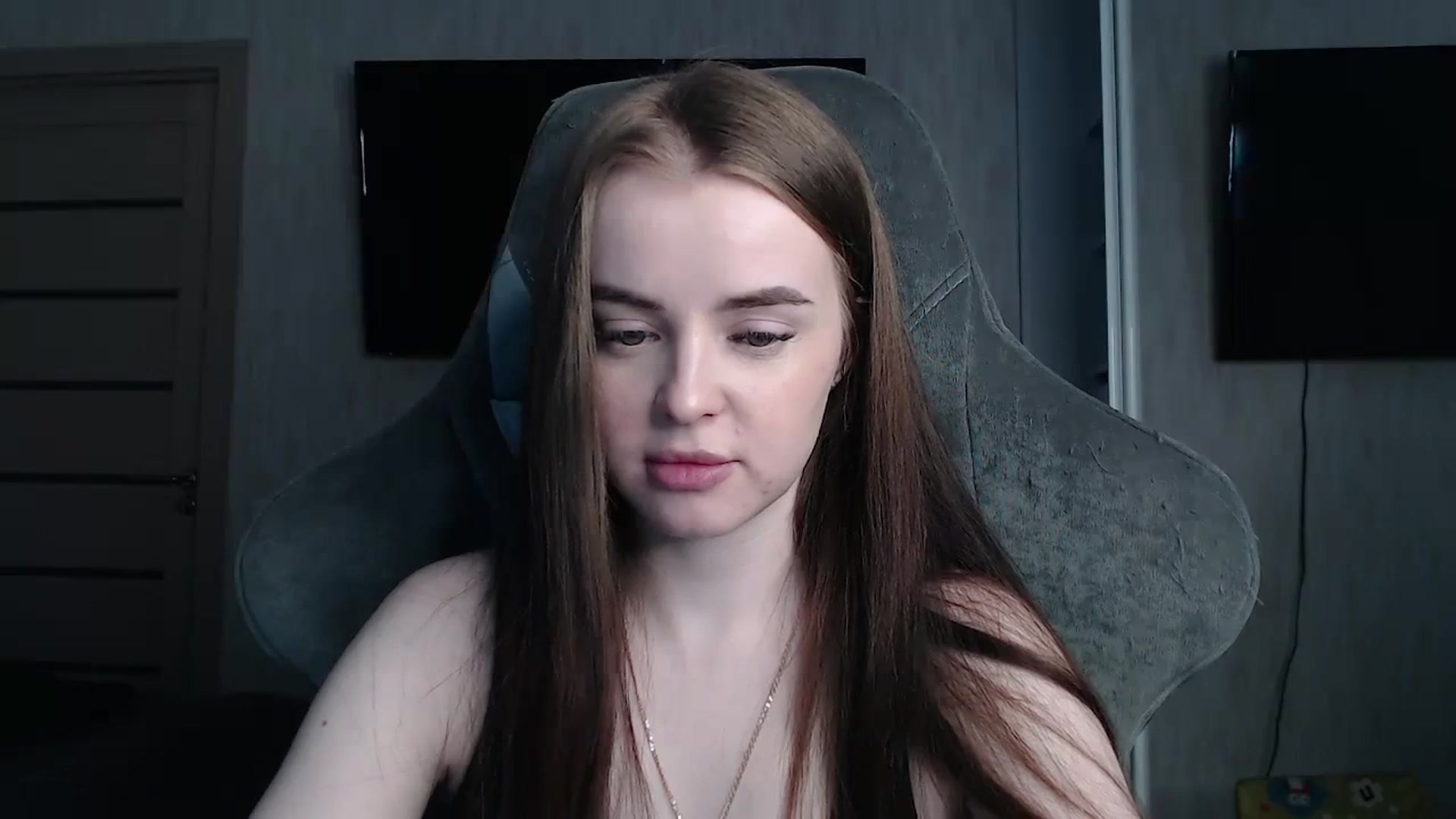 Gallery image thumbnail from BitsyMia's myfreecams stream on, 02/08/2024, 05:31 image 16 of 20