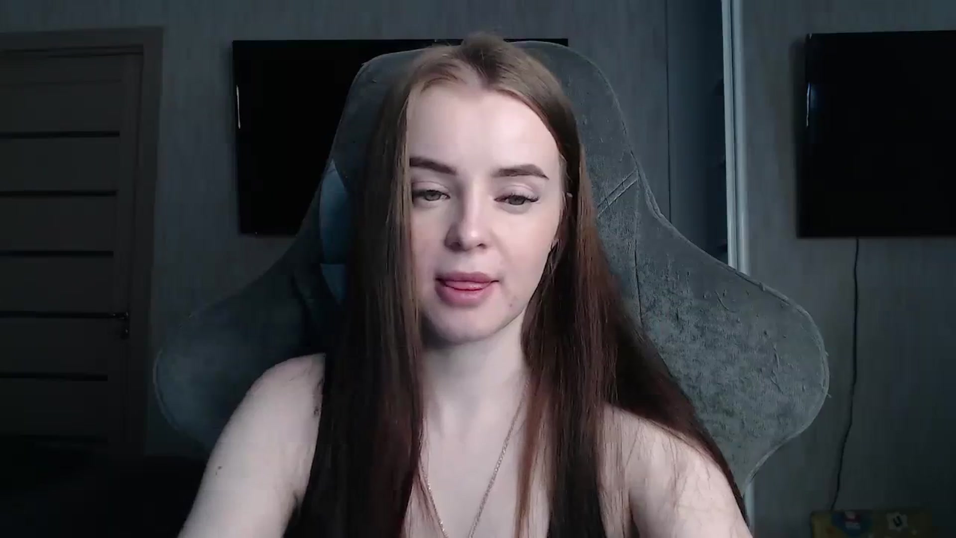 Gallery image thumbnail from BitsyMia's myfreecams stream on, 02/08/2024, 05:31 image 12 of 20