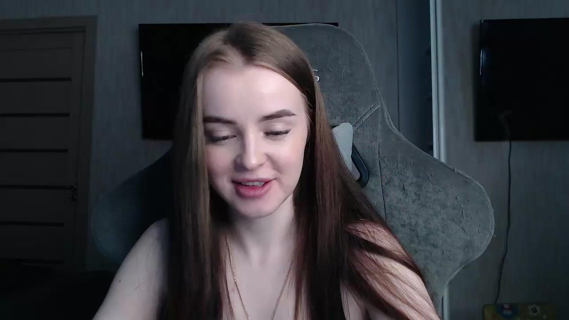 Gallery image thumbnail from BitsyMia's myfreecams stream on, 02/08/2024, 05:31 image 15 of 20