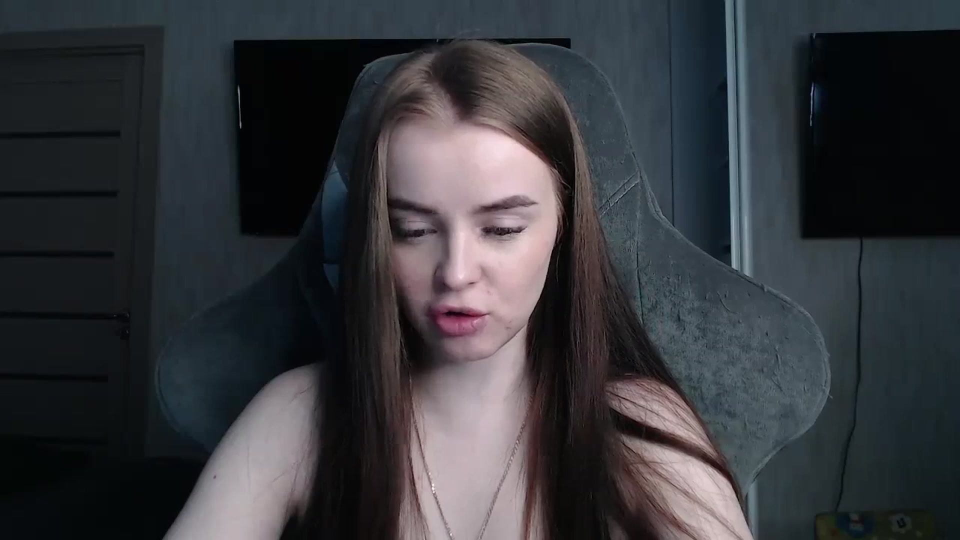 Gallery image thumbnail from BitsyMia's myfreecams stream on, 02/08/2024, 05:31 image 17 of 20
