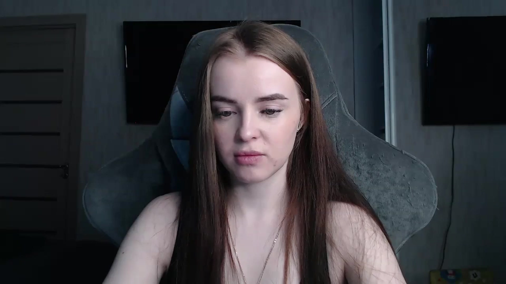 Gallery image thumbnail from BitsyMia's myfreecams stream on, 02/08/2024, 05:31 image 8 of 20