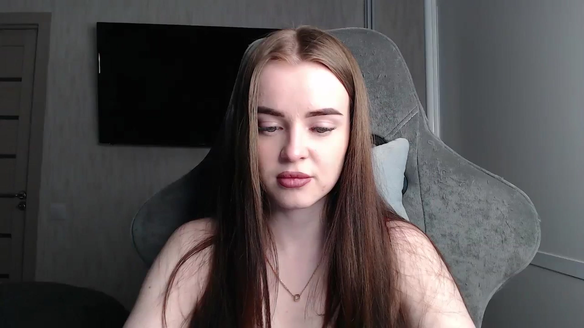Gallery image thumbnail from BitsyMia's myfreecams stream on, 02/14/2024, 05:41 image 17 of 20