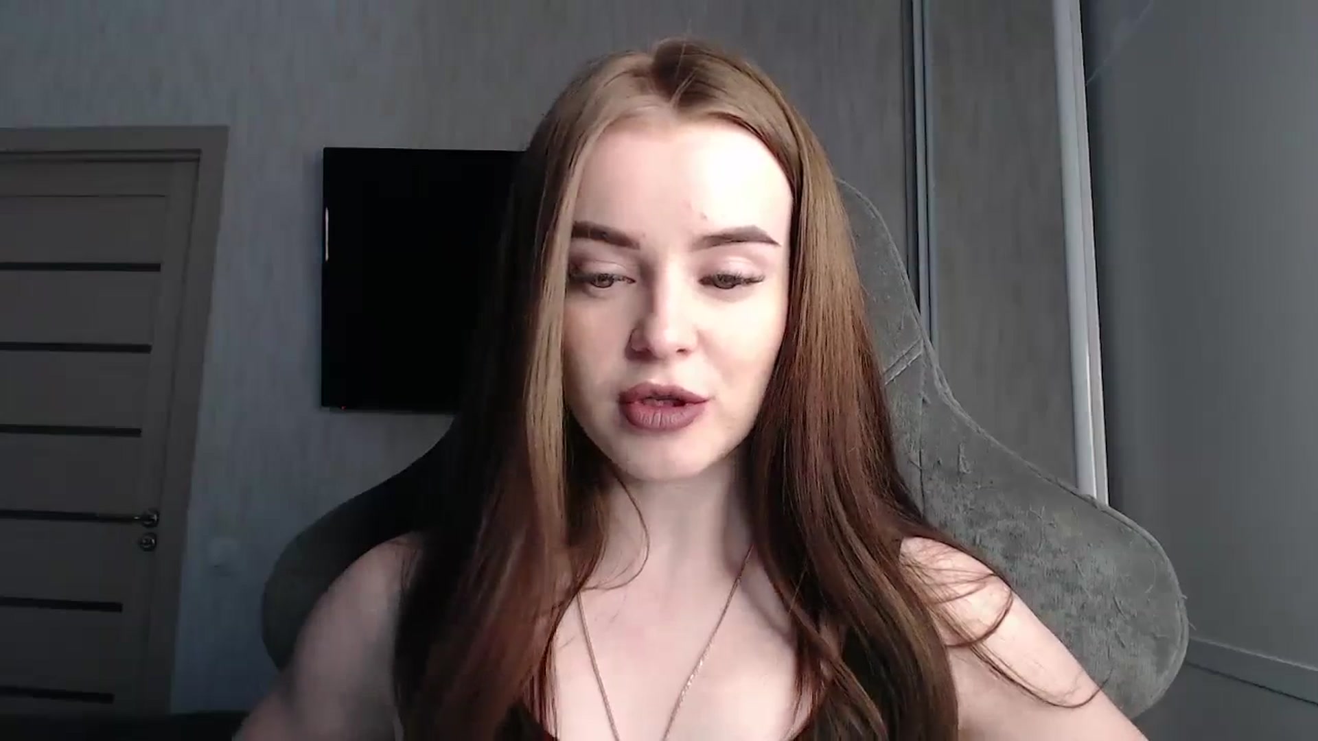 Gallery image thumbnail from BitsyMia's myfreecams stream on, 02/19/2024, 05:21 image 12 of 20