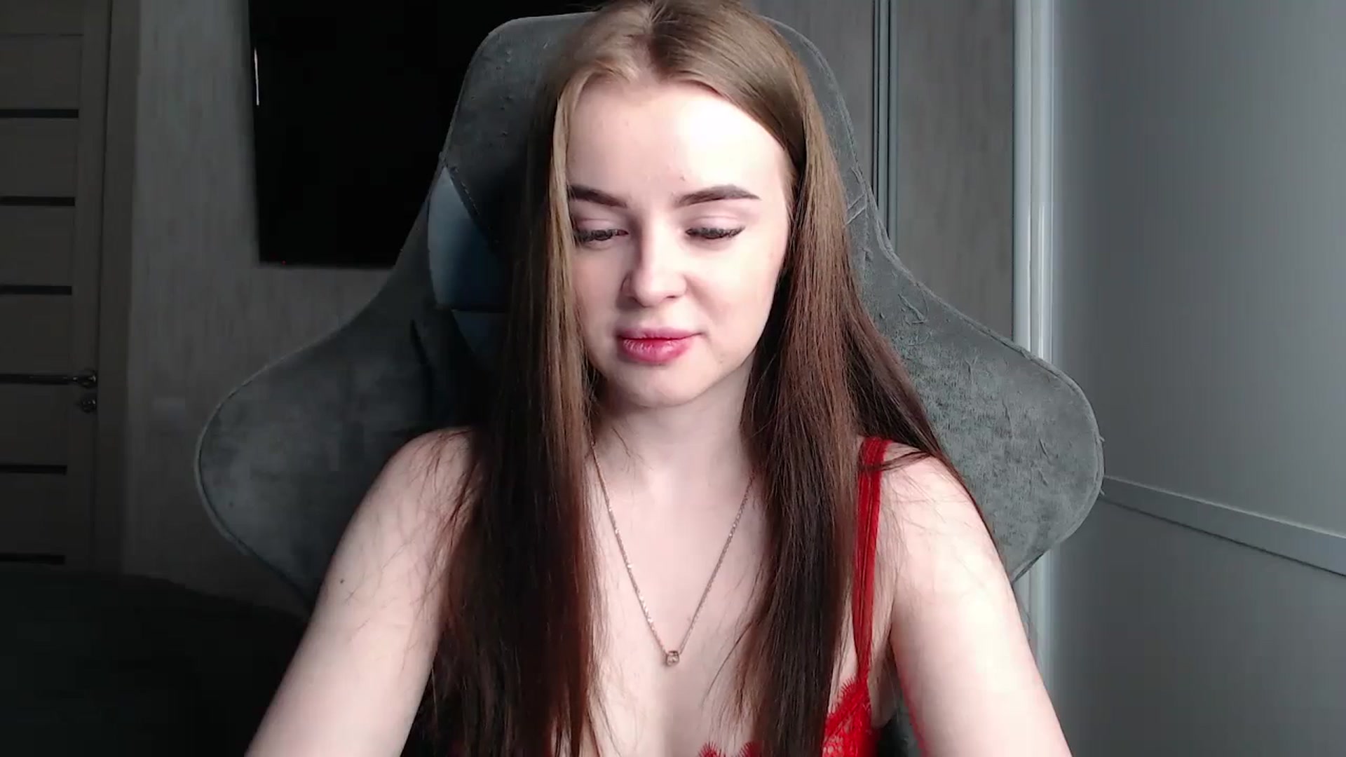 Gallery image thumbnail from BitsyMia's myfreecams stream on, 02/21/2024, 03:39 image 4 of 20