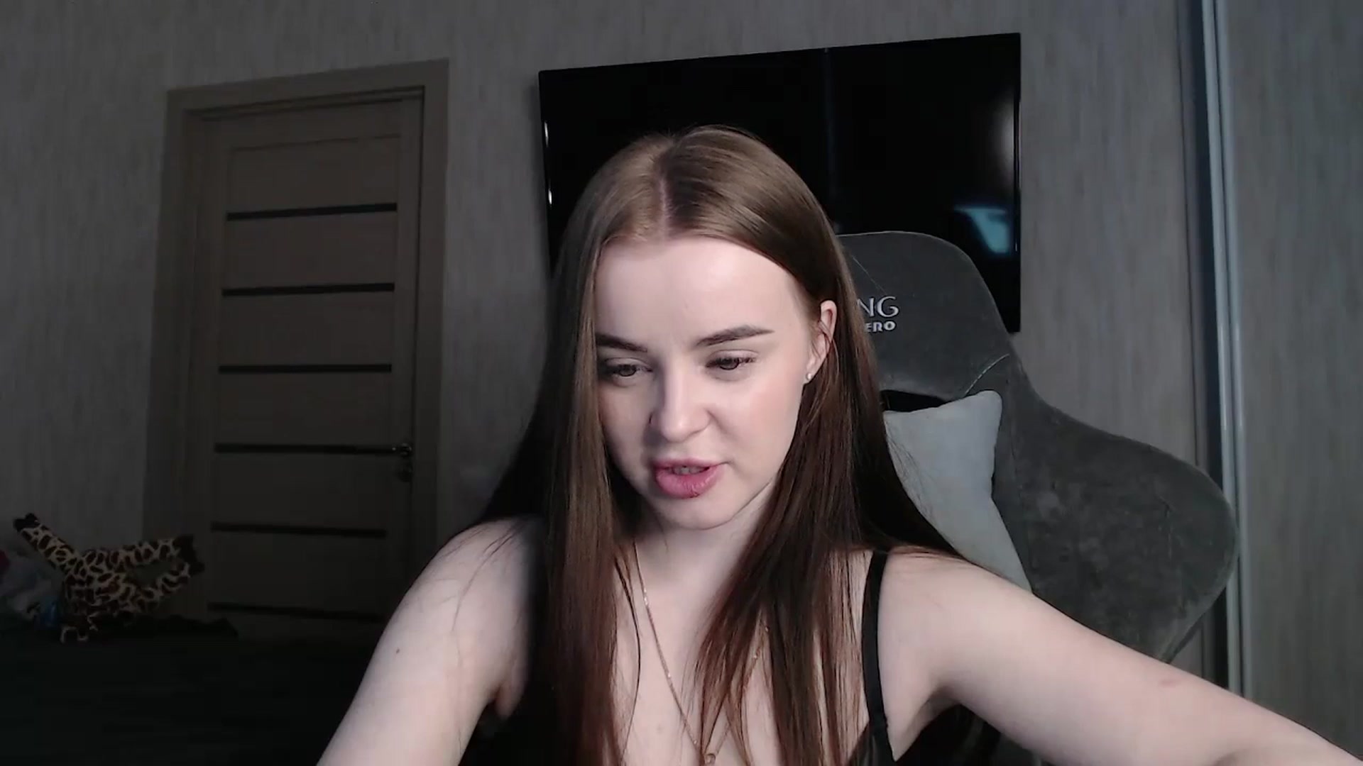 Gallery image thumbnail from BitsyMia's myfreecams stream on, 02/29/2024, 03:56 image 4 of 20